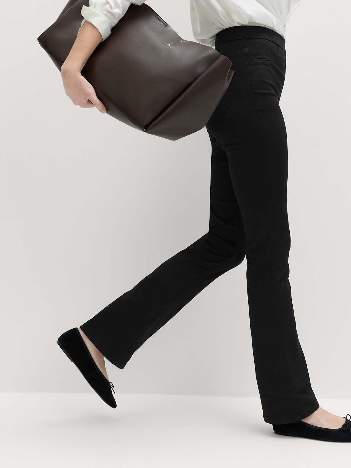 Detalle 2 de Marks & Spencer uitlopende jegging voor dames met slim fit en stretch