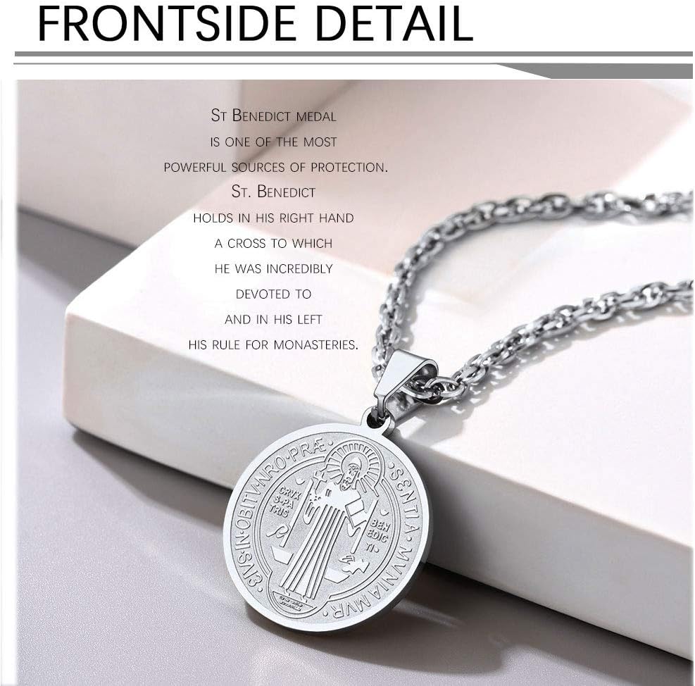 Detalle 2 de Collana con pendente religiosa PROSTEEL San Benedetto e San Cristoforo in acciaio placcato oro 18K