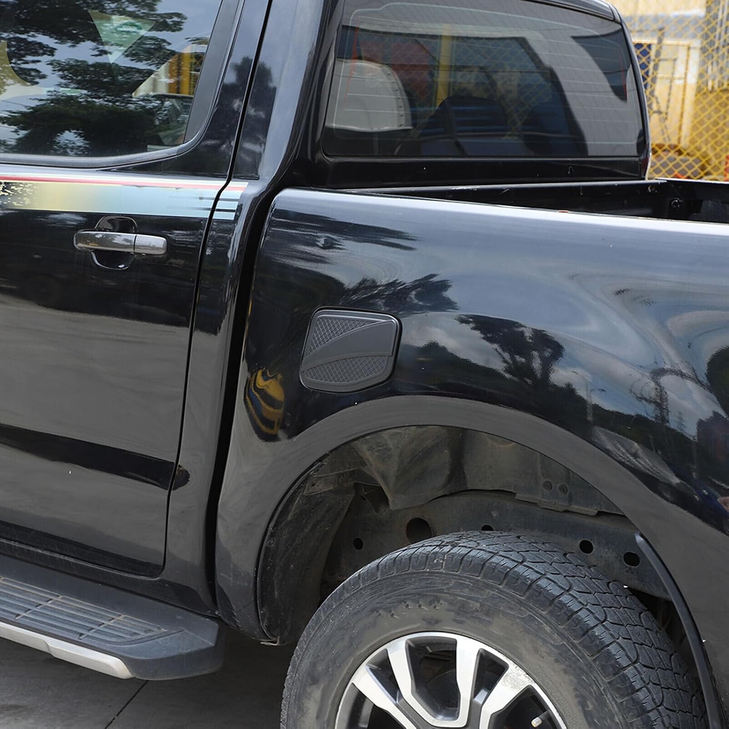 Detalle 2 de JHCHAN Fuel Tank Cover for Ford Ranger