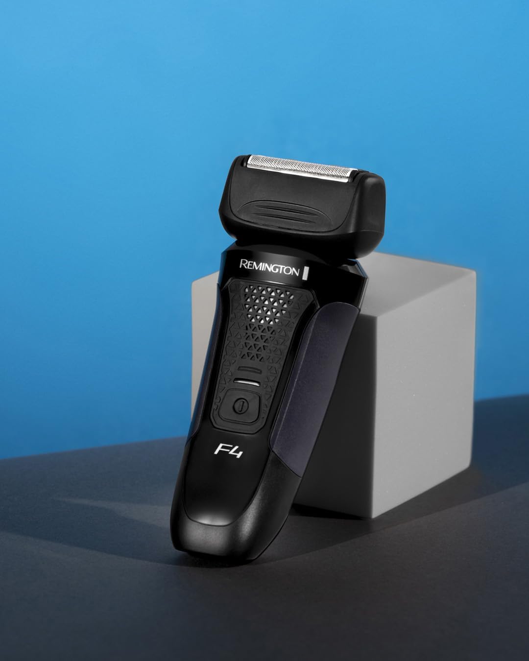 Detalle 2 de Remington Rasoio Elettrico Barba F4: stile asciutto e bagnato, impermeabile