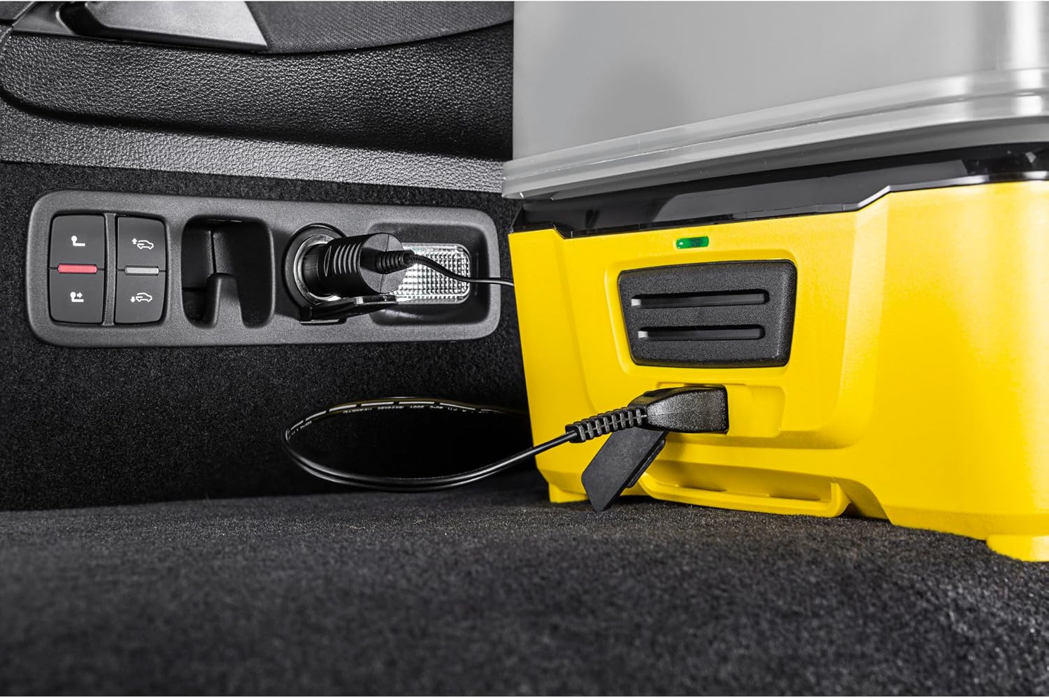 Detalle 2 de Kärcher KAR001 biladapter för OC 3 med 12 V-anslutning