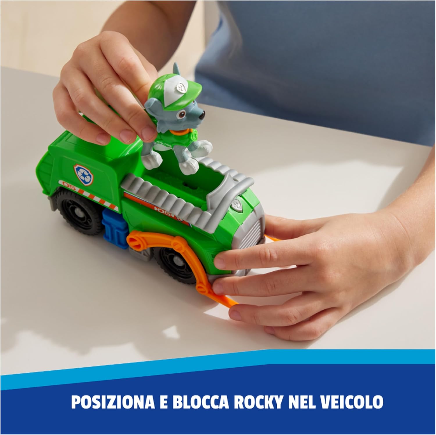 Detalle 2 de Paw Patrol: Camion per il Riciclo di Rocky con Action Figure – Veicolo di Salvataggio per Missioni di Riciclo
