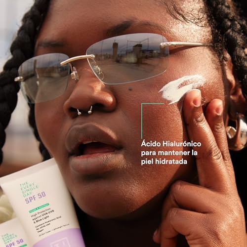 Thumbnail 1 de 3INA MAKEUP SPF50 Crème Solaire