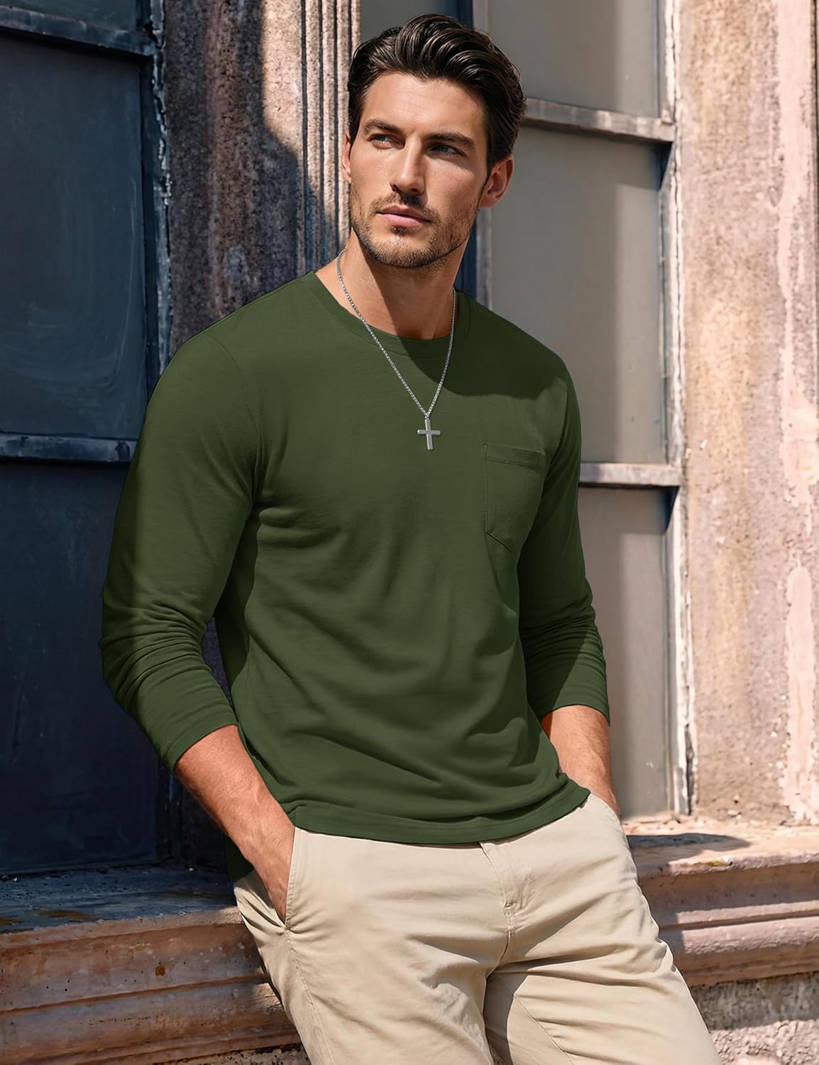 Detalle 2 de MAGCOMSEN men’s long sleeve T-shirts with pocket, crew neck cotton casual tees