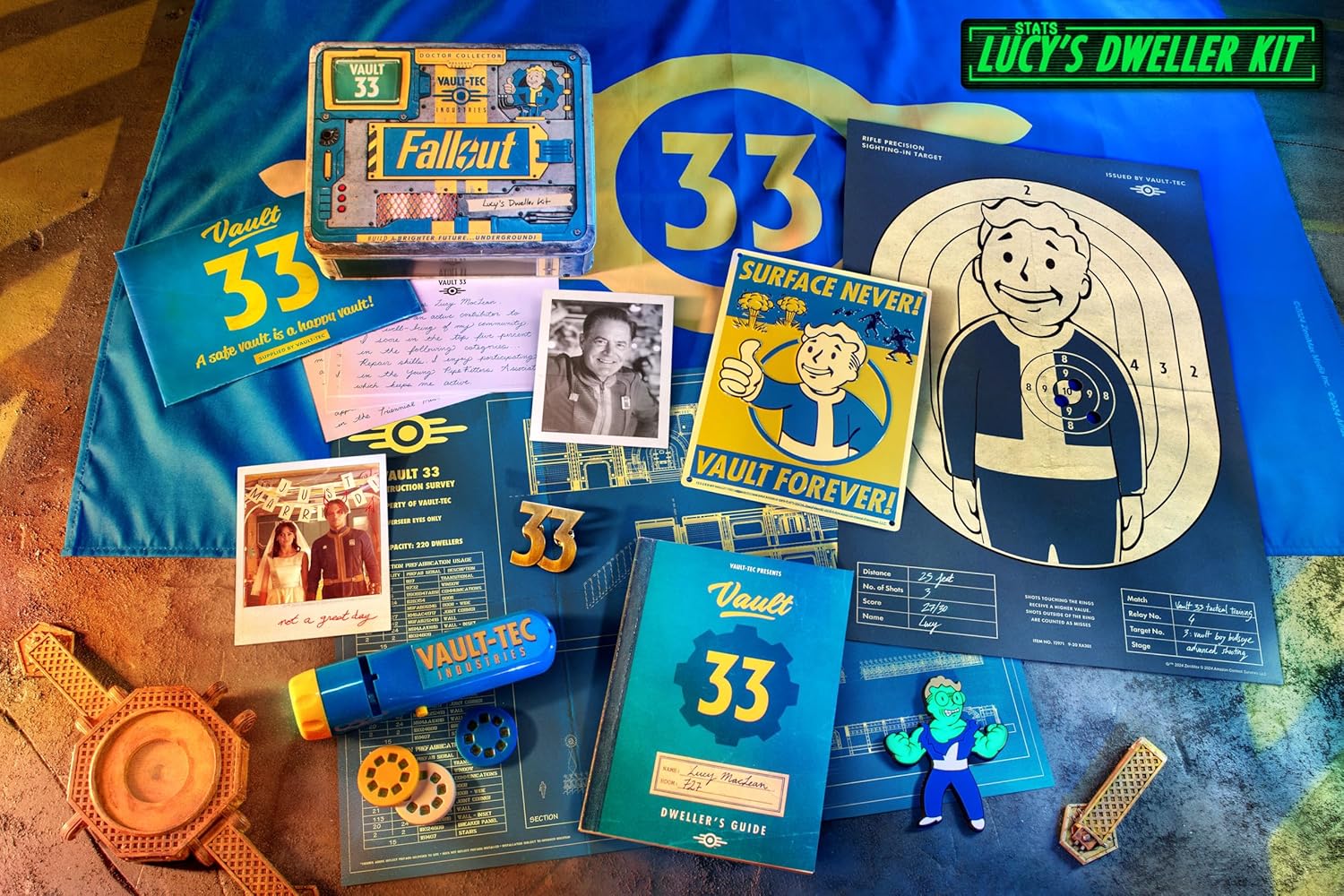 Thumbnail 1 de Doctor Collector Fallout Lucy's Dweller Kit