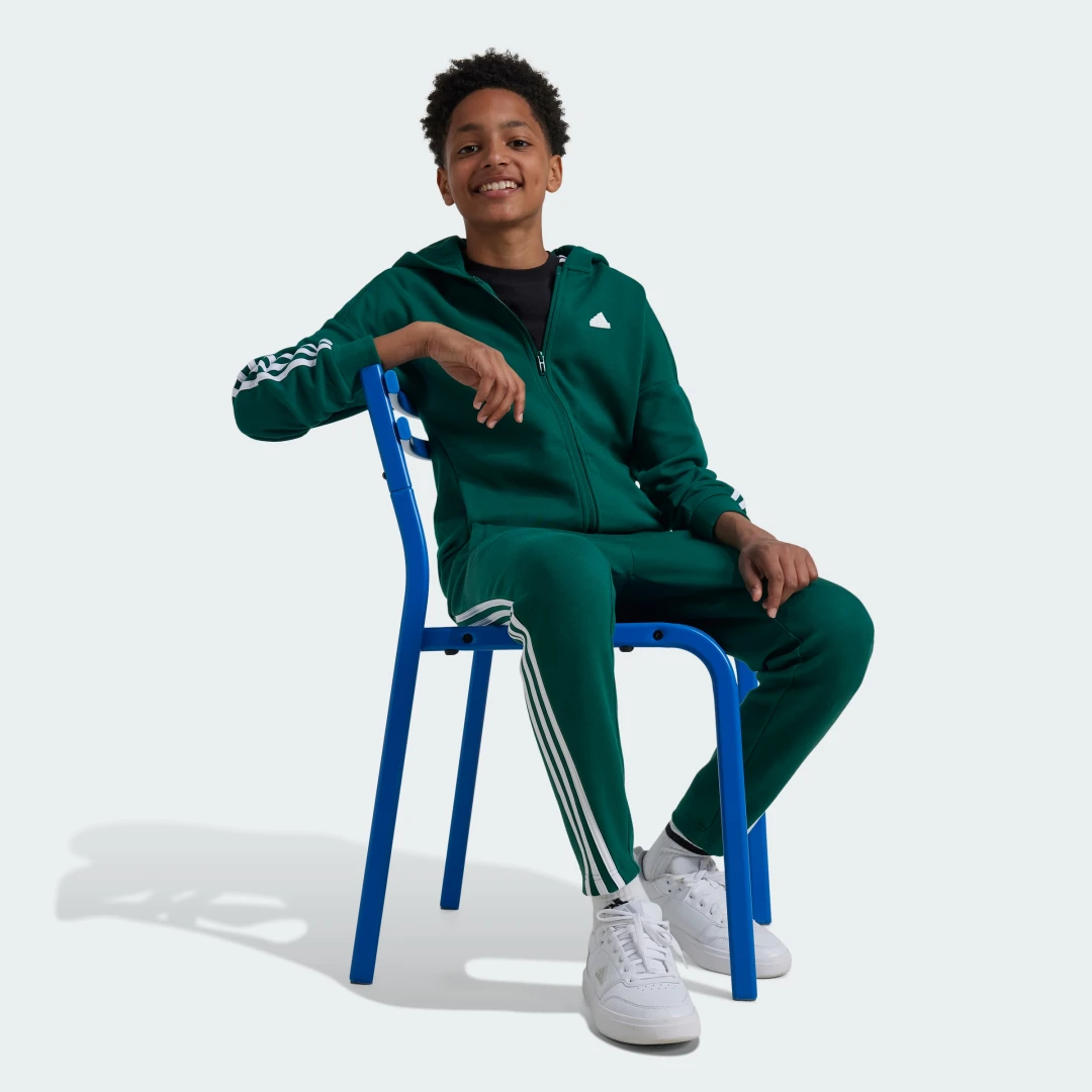 Detalle de Chaqueta con capucha Future Icons 3 bandas de Adidas – verde