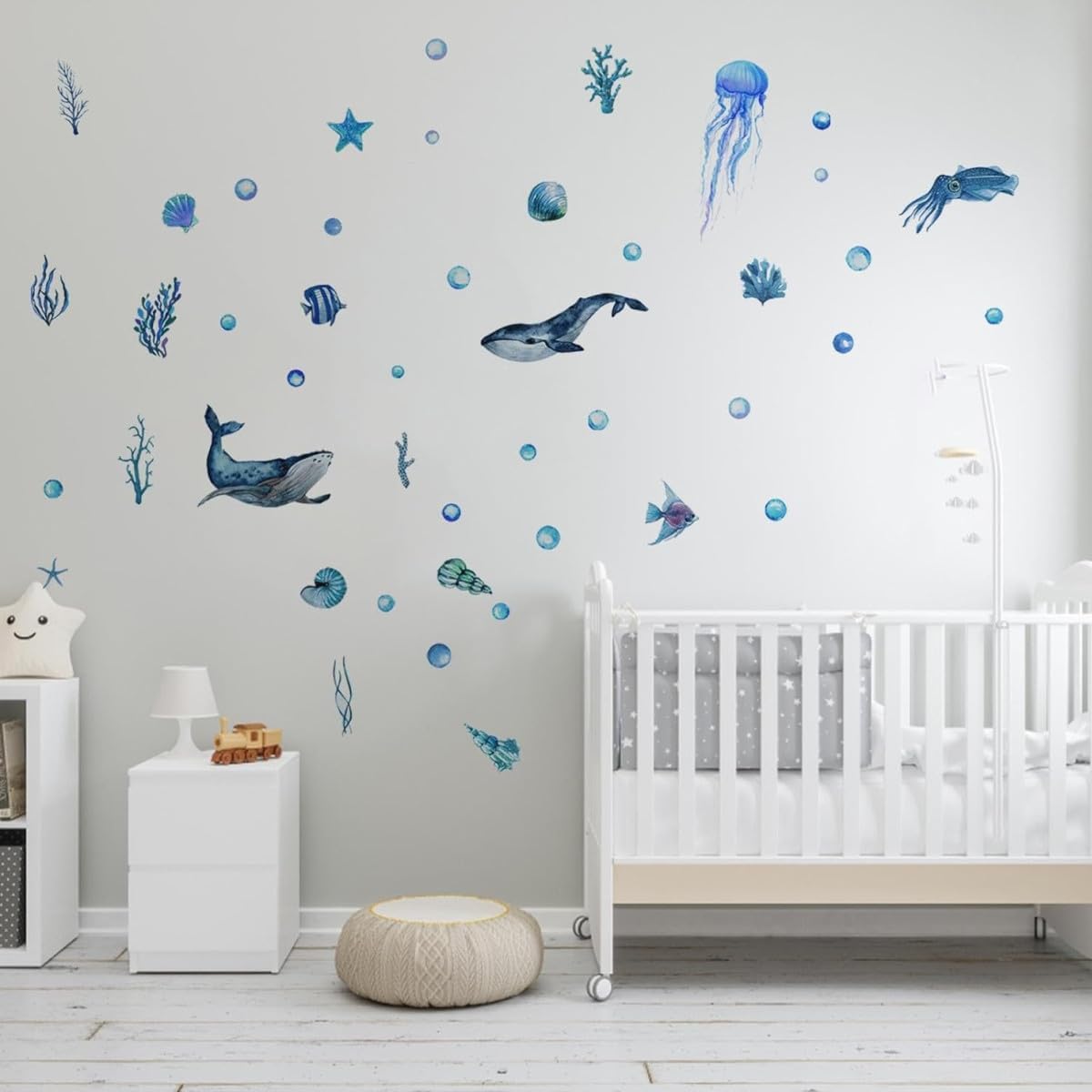 Thumbnail 2 de Glow in The Dark Fish Wall Stickers: Luminous Under the Sea Ceiling Decor