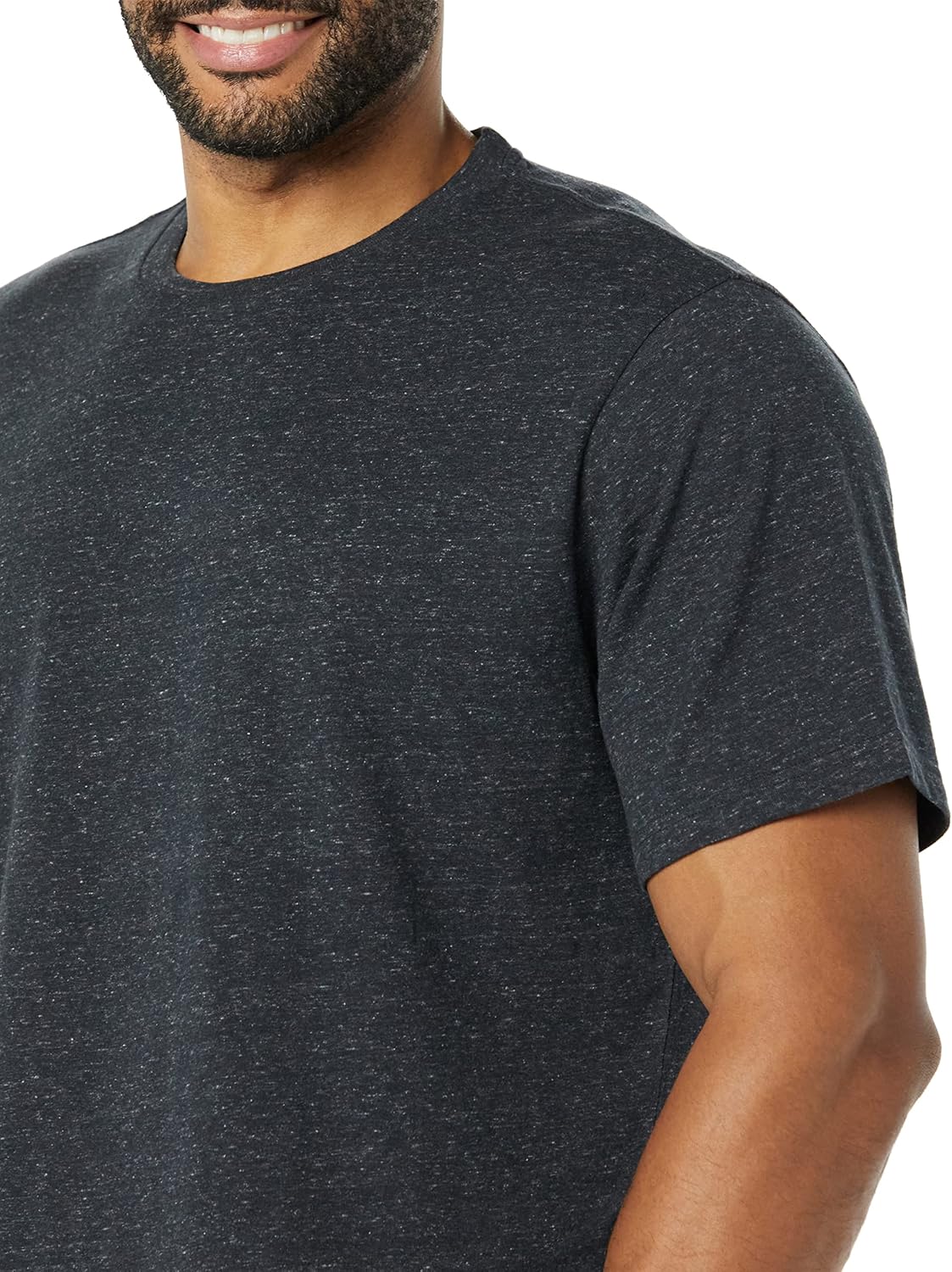 Detalle de Amazon Essentials Men's Cotton Regular-Fit Short-Sleeve Crewneck T-Shirt