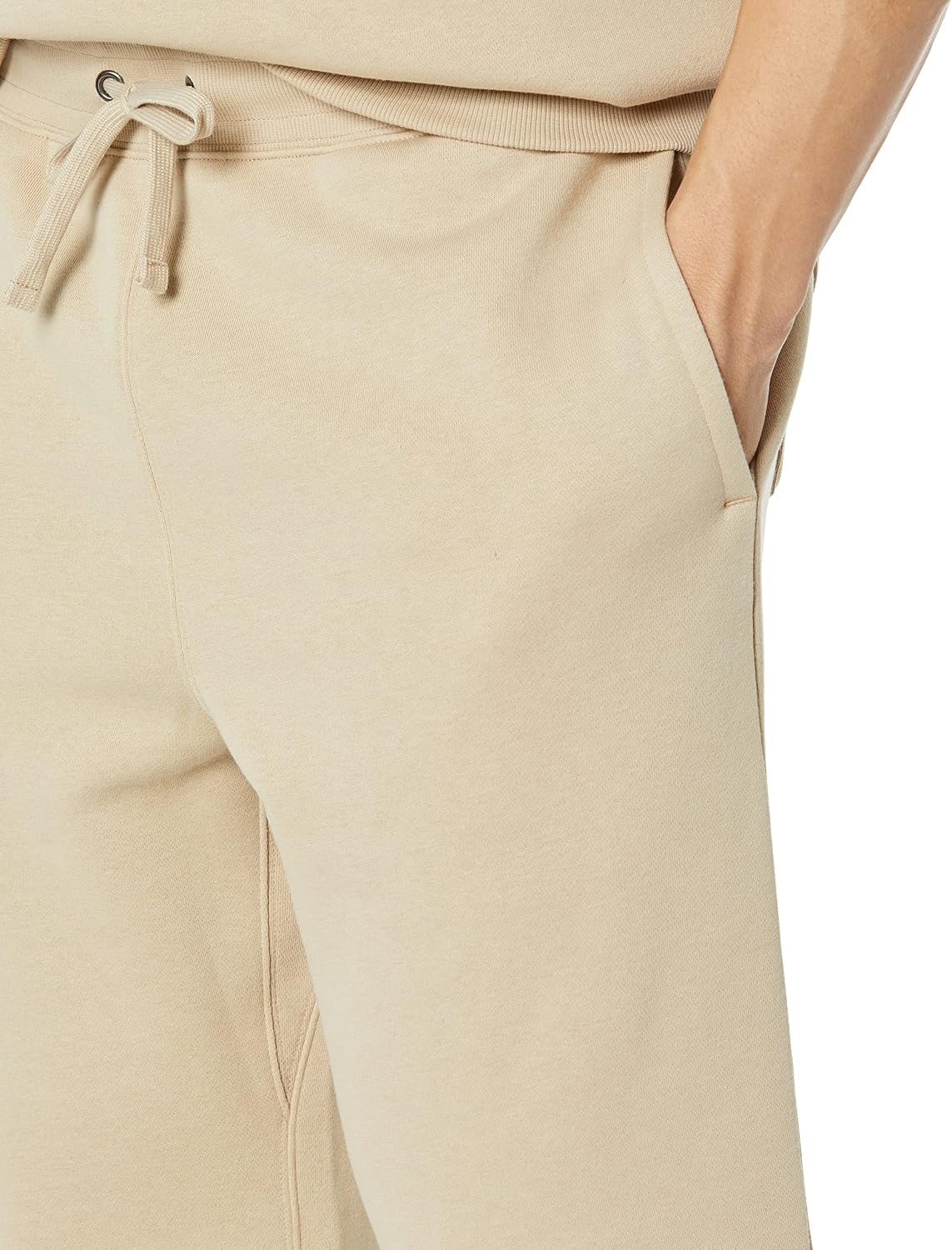 Detalle de Amazon Essentials Homme Pantalon de Survêtement Serré aux Chevilles – Coupe Décontractée (Grandes Tailles Disponibles)