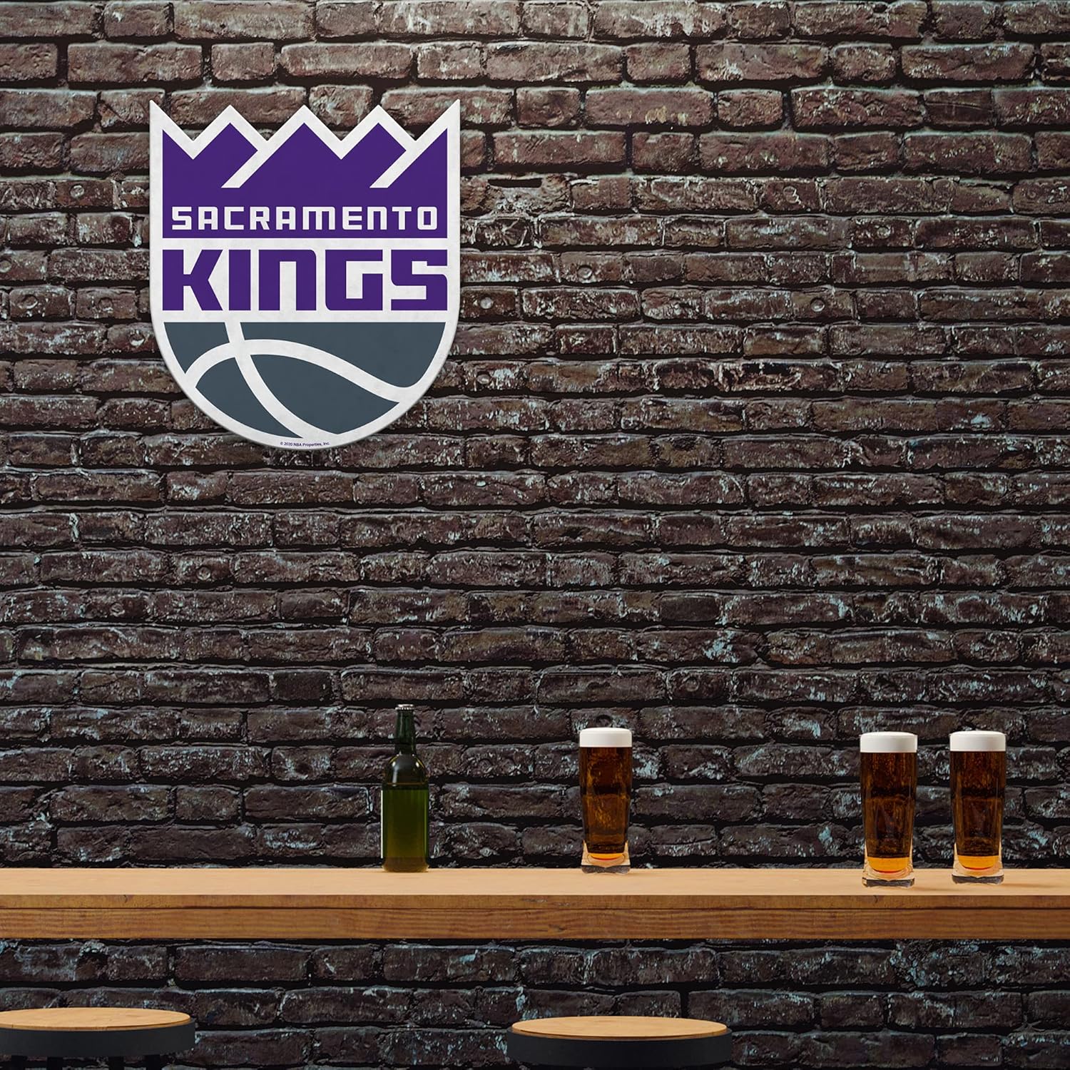 Thumbnail 1 de Rico Industries NBA Basketball Primary Shape Cut Pennant (Sacramento Kings) — Soft Felt Décor