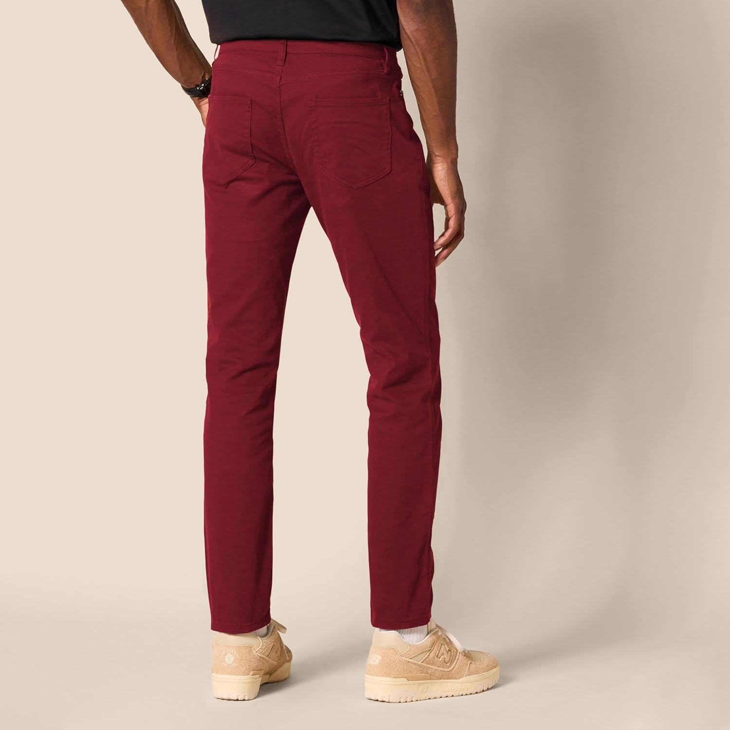 Thumbnail 1 de Amazon Essentials Men's Slim-Fit 5-Pocket Stretch Twill Trousers