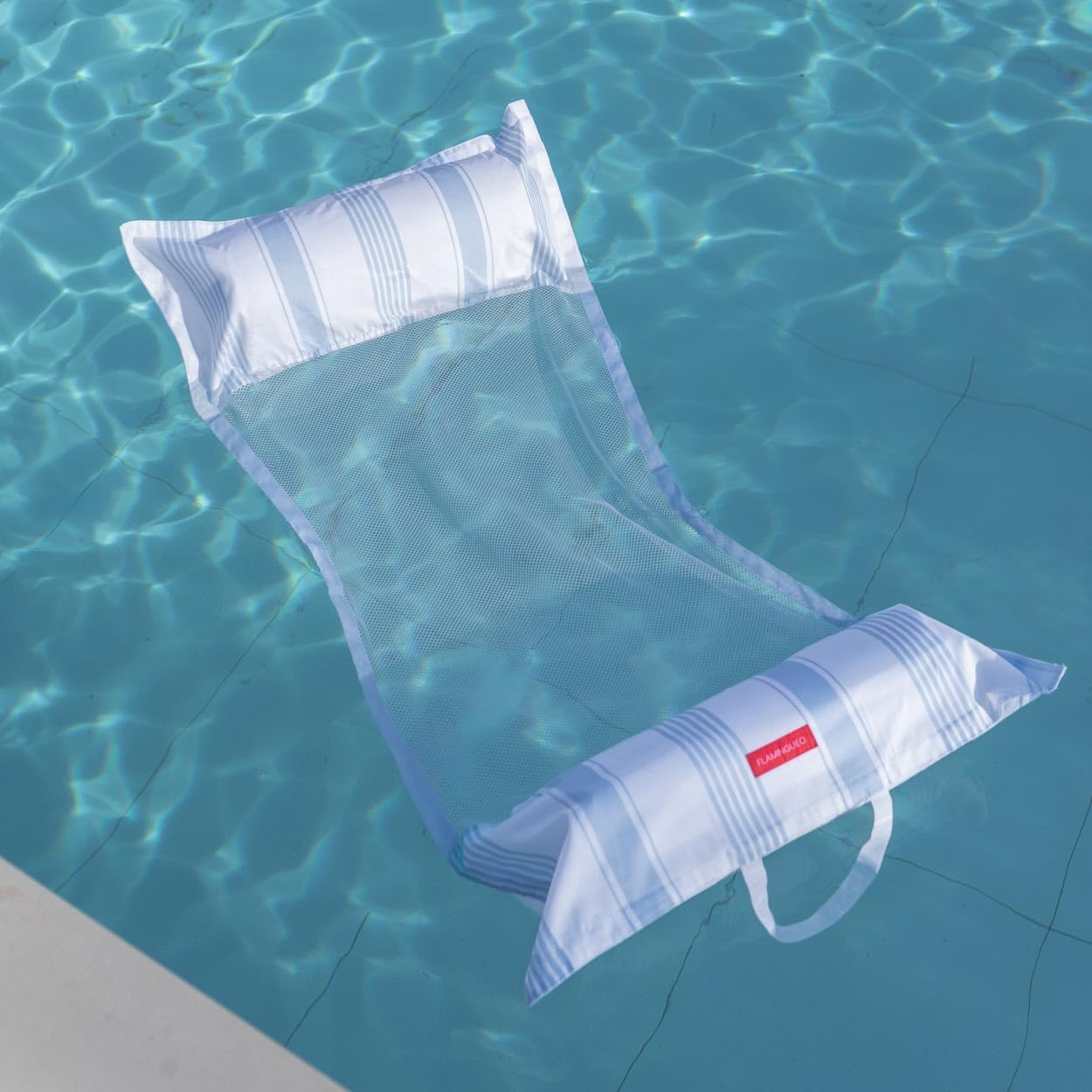 Detalle 2 de Flamingueo Amaca Gonfiabile da Piscina: Amaca Galleggiante in Nylon con Rete e Rivestimento in Poliestere