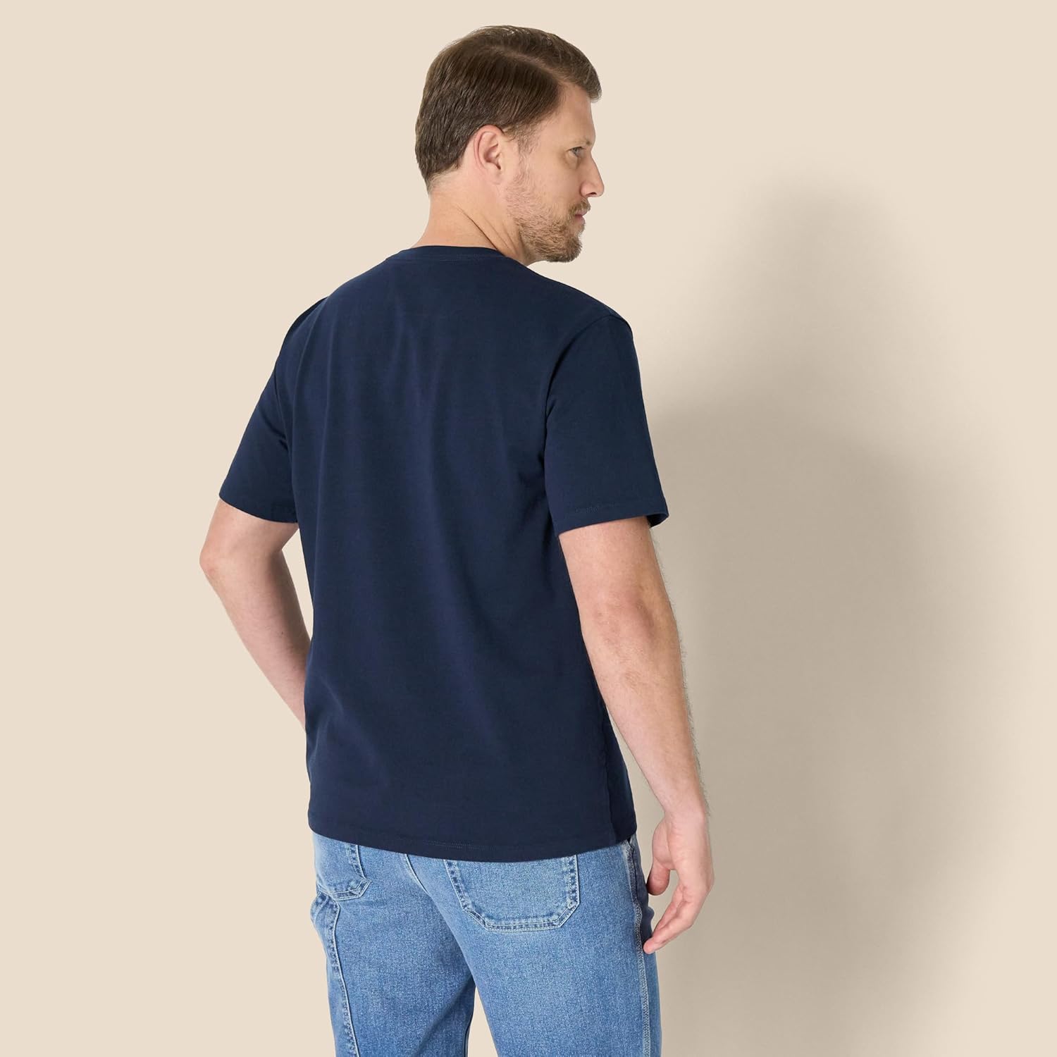 Thumbnail 2 de Amazon Essentials Herren T-Shirt aus schwerer Baumwolle mit Tasche (lockere Passform)