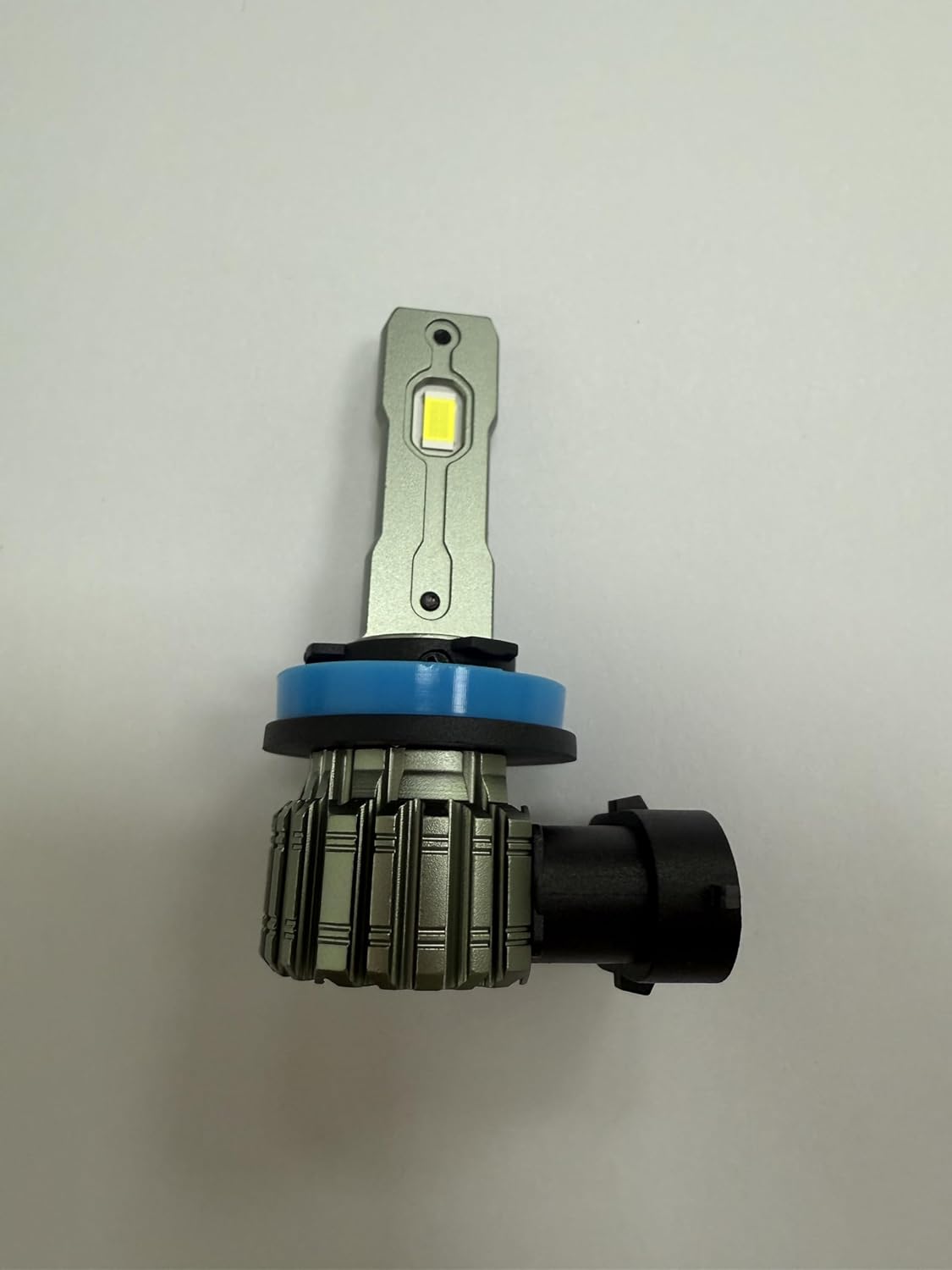 Detalle de FTEVAR H11/H8/H9 LED Bulb 30000LM Pack of 2