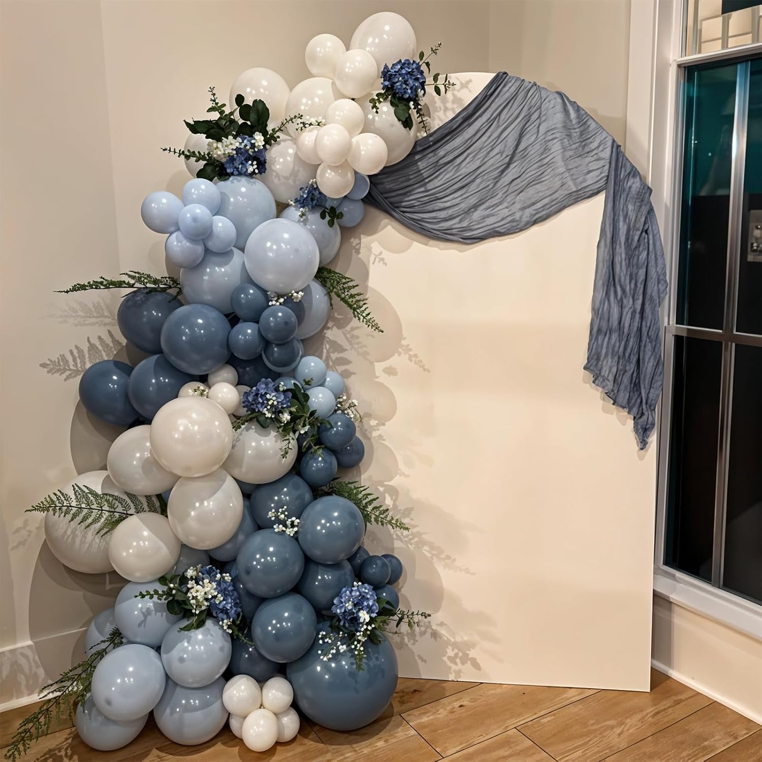 Thumbnail 5 de Dusty Blue Balloon Set – 12-inch Blue & White Latex Balloons for Weddings, Parties, and Baby Showers