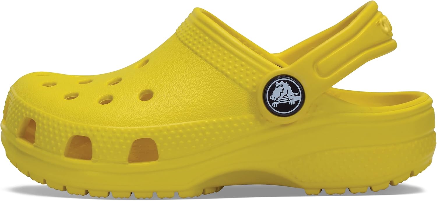 Detalle de Crocs Unisex Kids Classic Clog (KClogs) – a practical everyday option