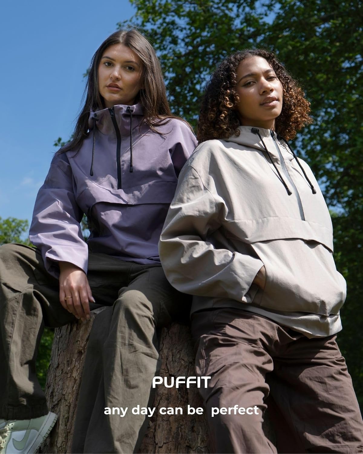 Detalle de PUFFIT Damen Regenjacke mit Kapuze – Wasserdicht, winddicht und Oversized für Outdoor-Aktivitäten