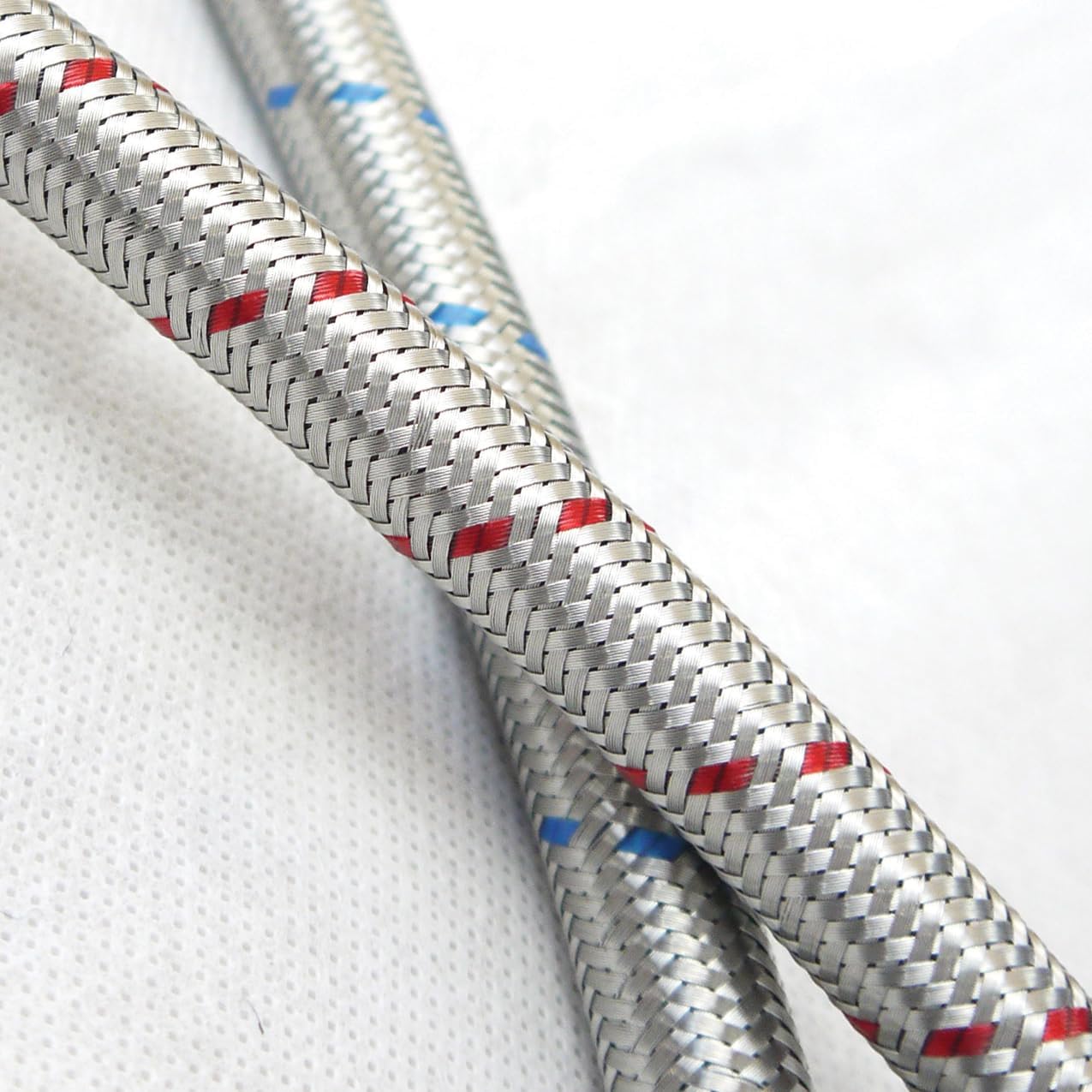 Thumbnail 6 de Xcel Home™ 2 x 10mm (M10) x 1/2" BSP 100mm Long Flexible Tap Connector Pipes