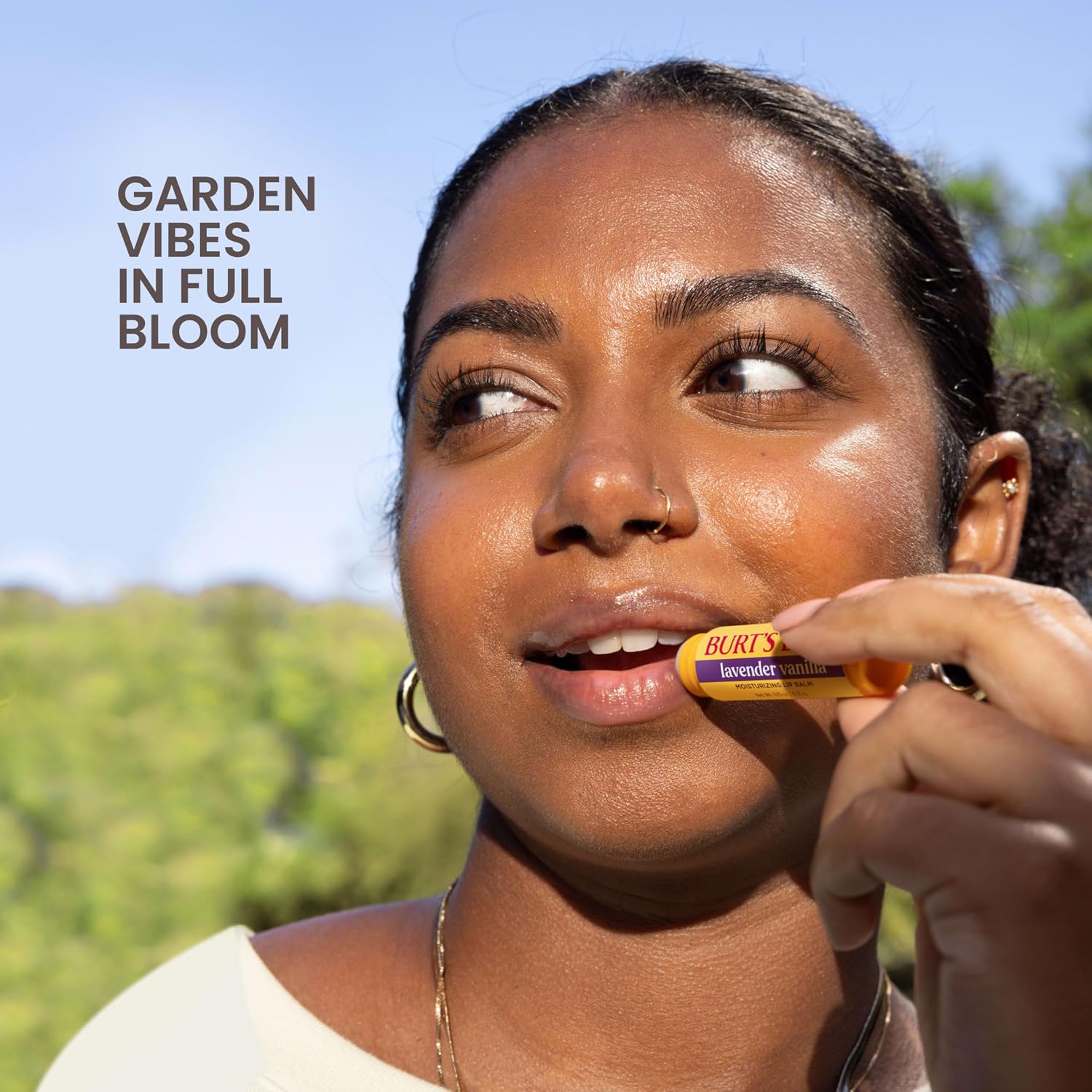 Thumbnail 2 de Burt's Bees Garden Party Lip Balm Set 4-Pack