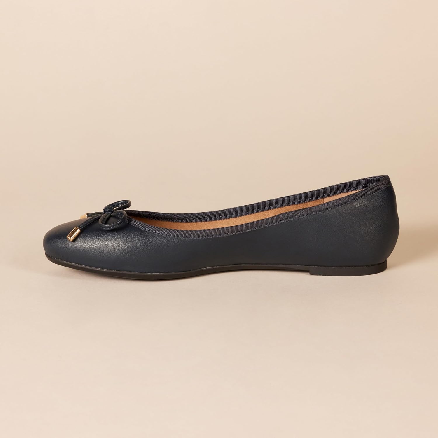 Detalle de Amazon Essentials Damen Billie Ballerinas für Alltag & Anlass – mit flexiblem, rutschhemmendem Laufsohle