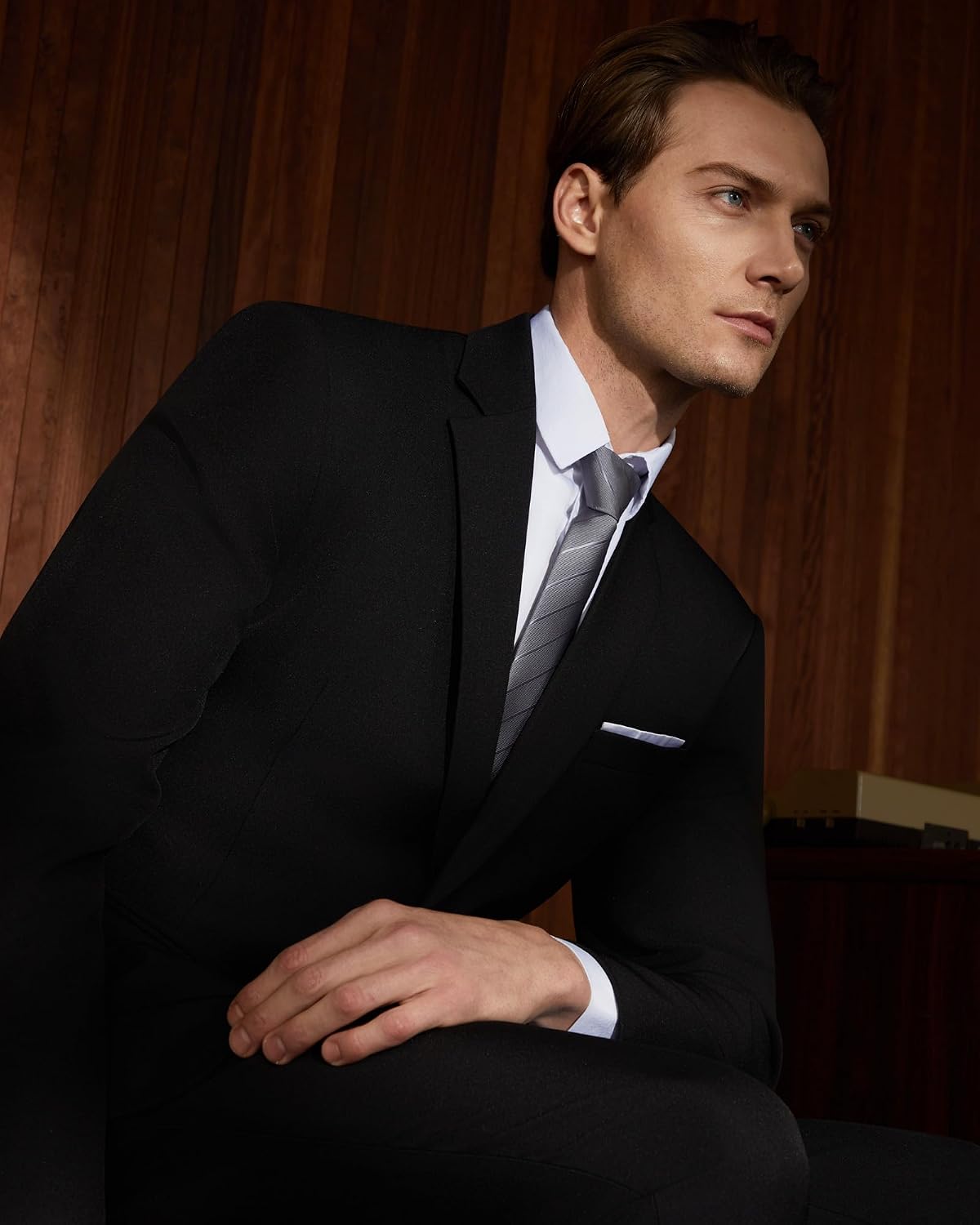 Detalle 2 de WULFUL Slim Fit 2-Piece Suit 👔