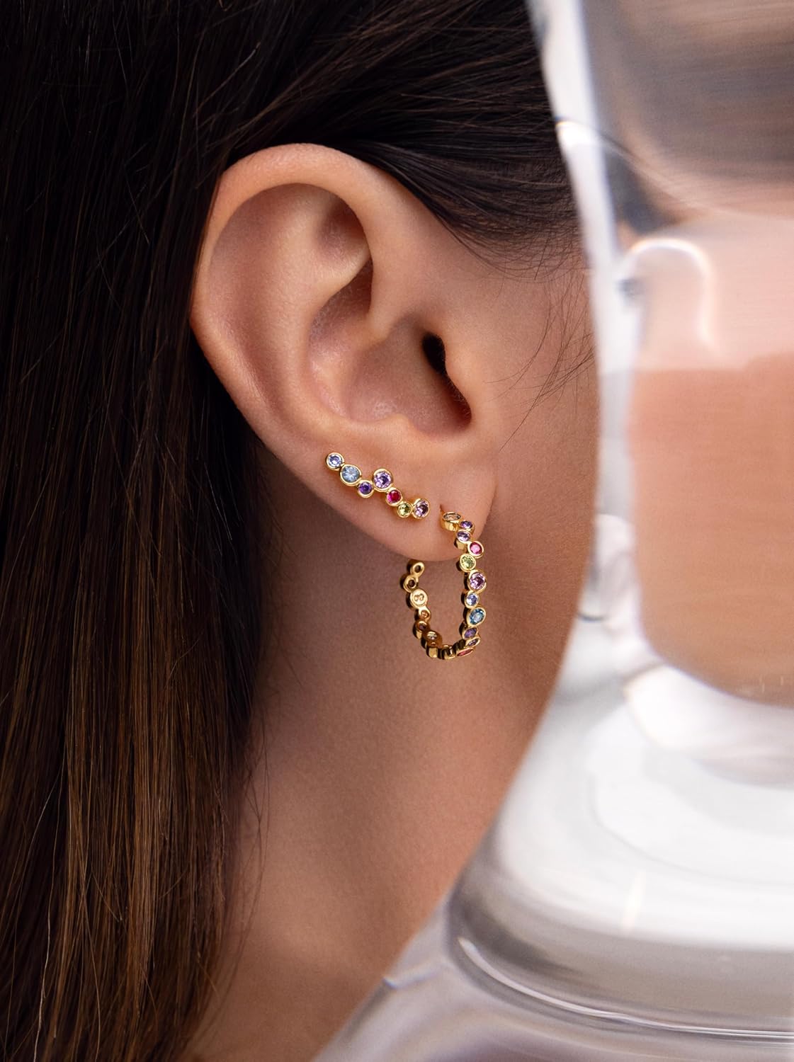 Detalle 2 de SINGULARU Pendientes Aro Bubbles 13mm