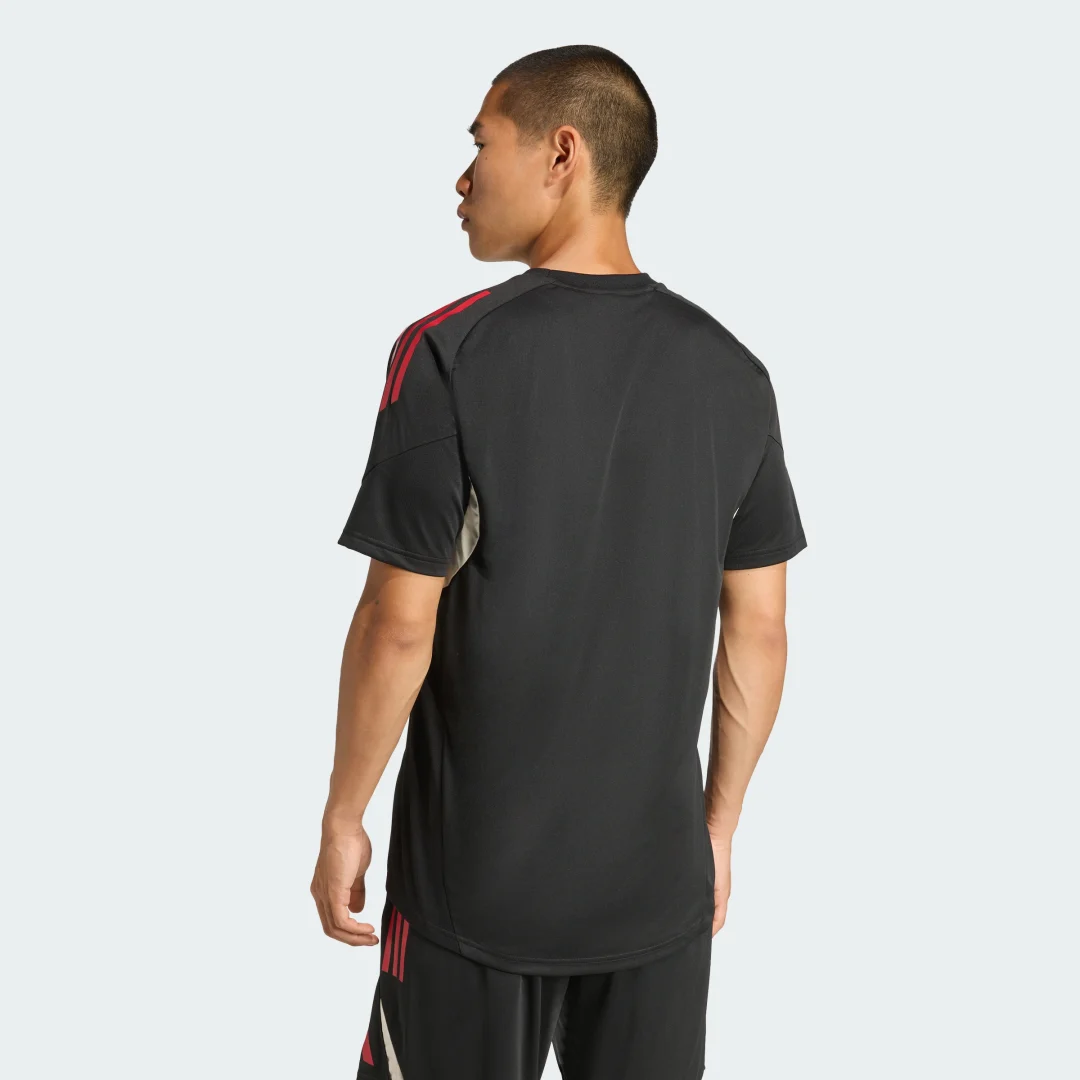 Detalle 2 de Camiseta de entrenamiento Liverpool FC Tiro 25 Competition – Adidas