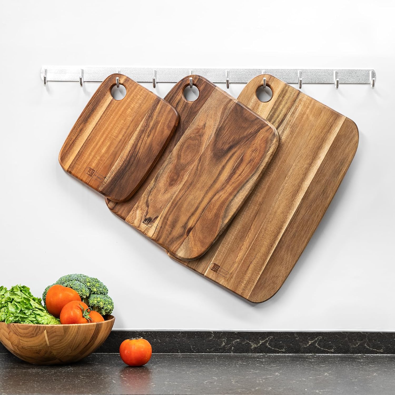 Thumbnail 6 de Solid Acacia Wood Chopping Board Set of 3 (Non-Toxic) – Heavy Duty Wooden Cutting Boards with Hanging Holes