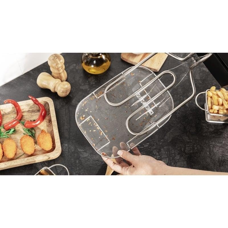 Detalle 2 de Cecotec CleanFry Infinity 3000: Freidora 3L 2400W Negra, análisis práctico y criterios de compra