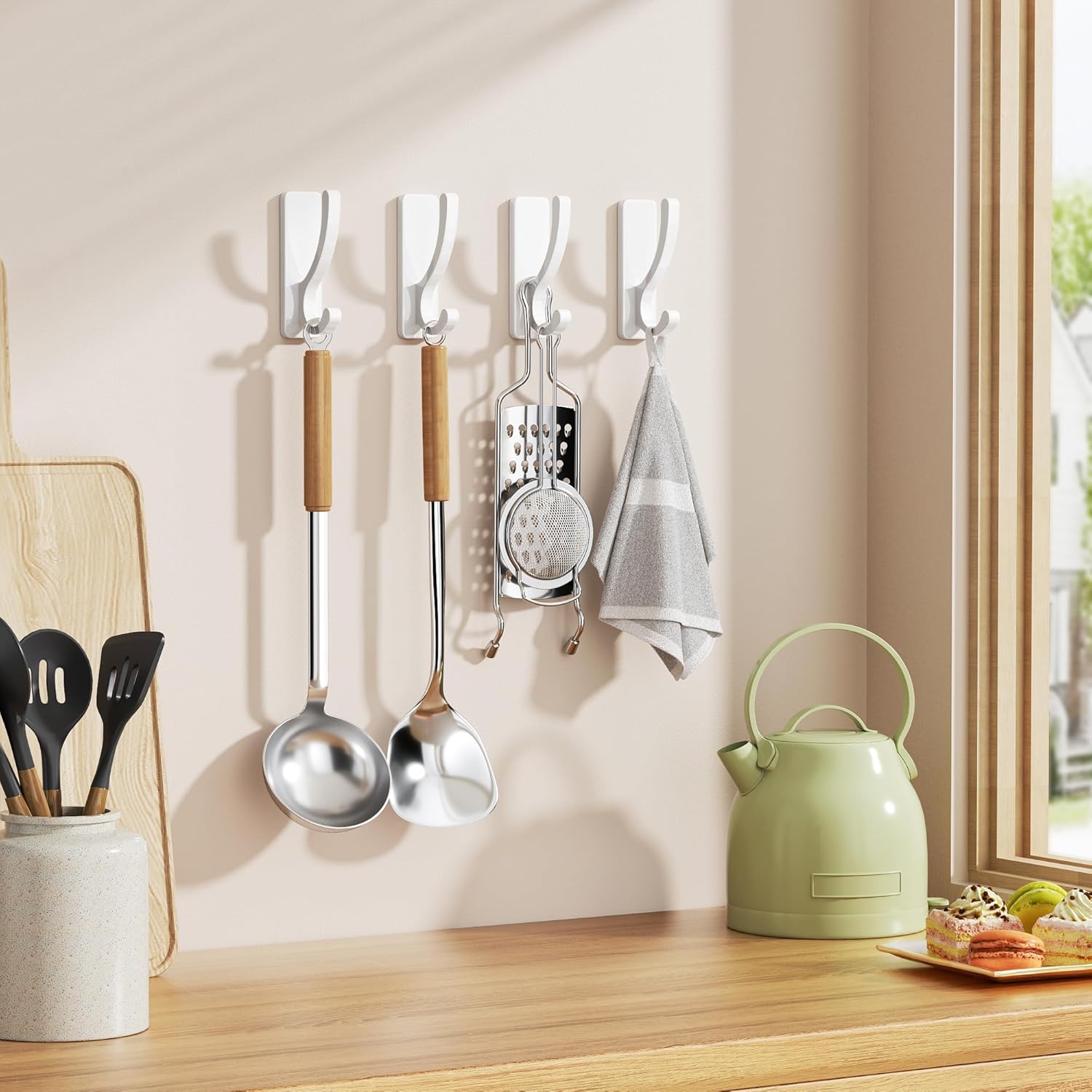 Thumbnail 5 de Stick-On Adhesive Wall Hooks (13lb) Rustproof Metal, White, 6 Pack