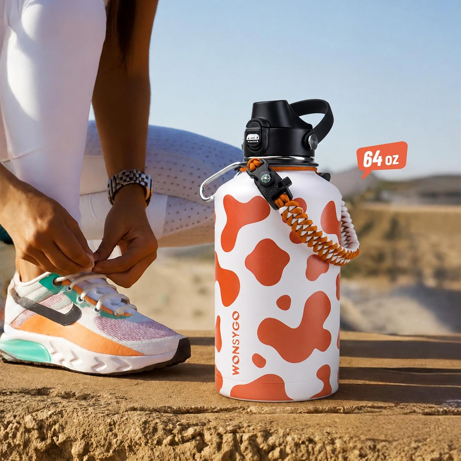 Detalle 2 de WONSYGO 64-GN09 64 oz Insulated Water Bottle with Carrier Bag