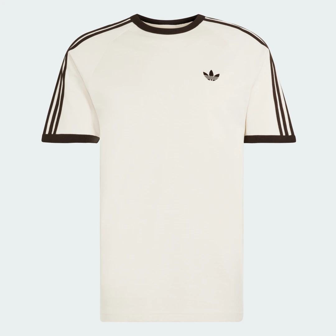Detalle 2 de Camiseta 3S CALI de Adidas — blanco, comodidad diaria para entrenar y viajar