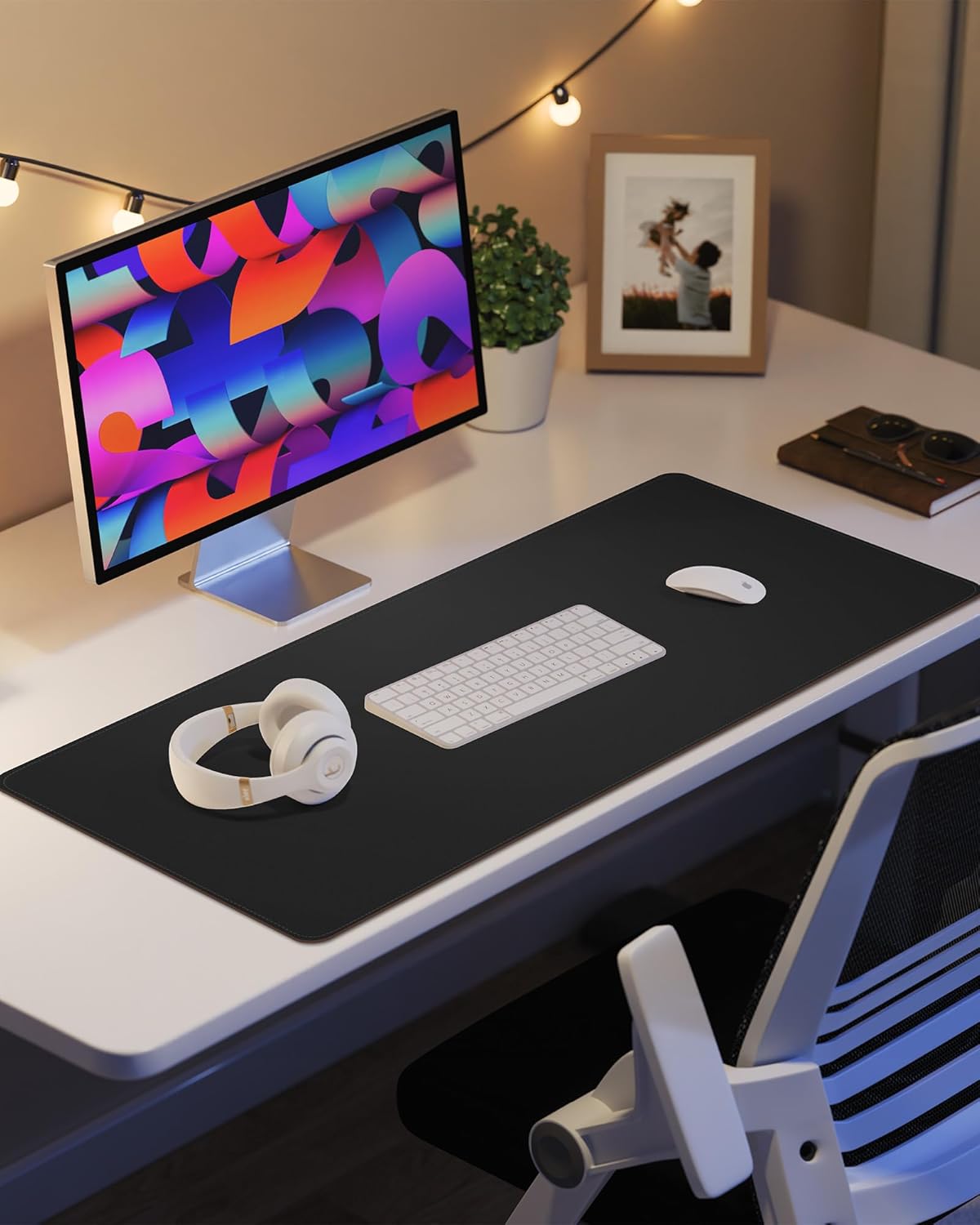 Detalle 2 de AFIING Leather Desk Mat Protector 60x35 cm – Waterproof, Non-Slip PU Leather Desk Pad