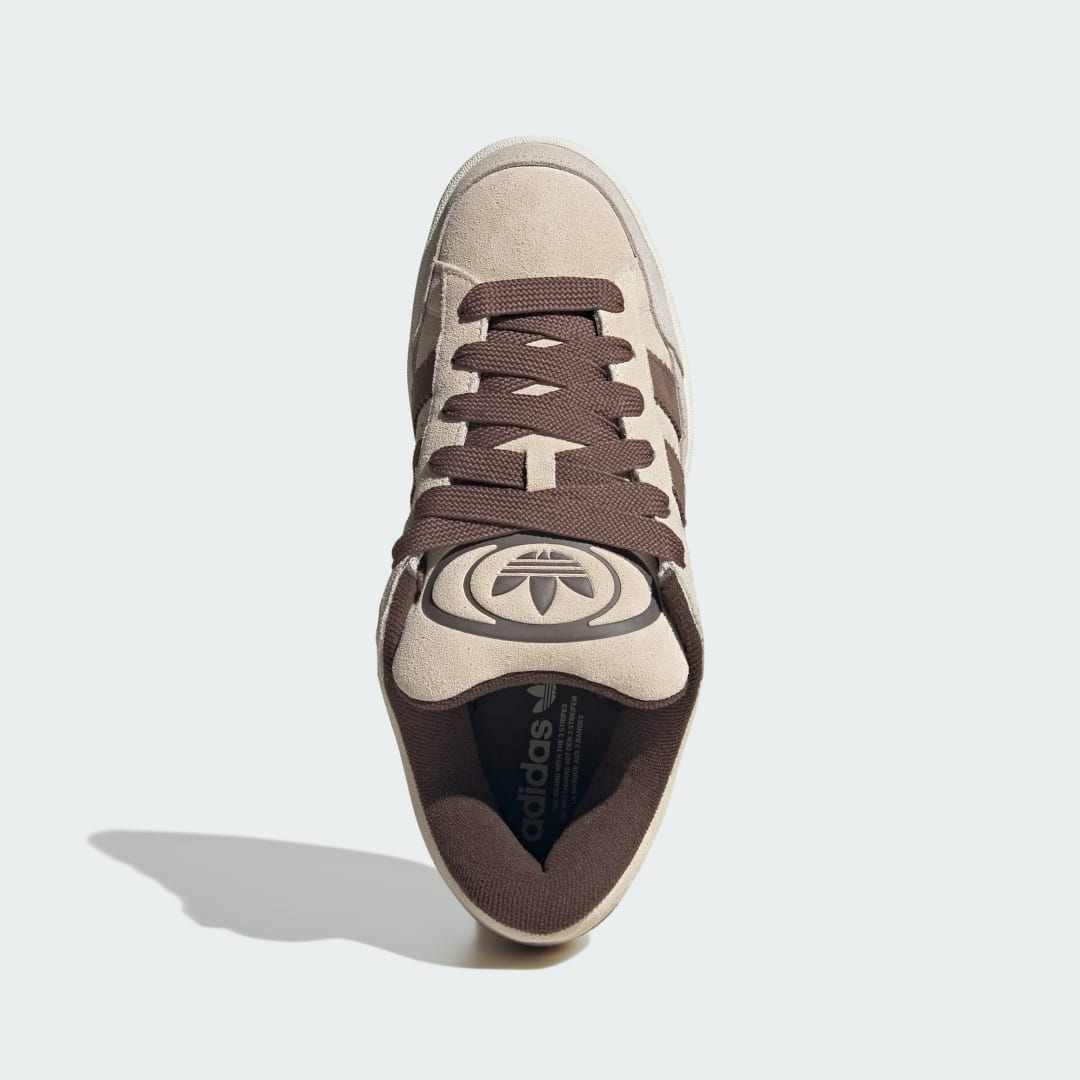 Detalle de Adidas Campus ST Blanco: estilo urbano con legado (Campus ST) para este año