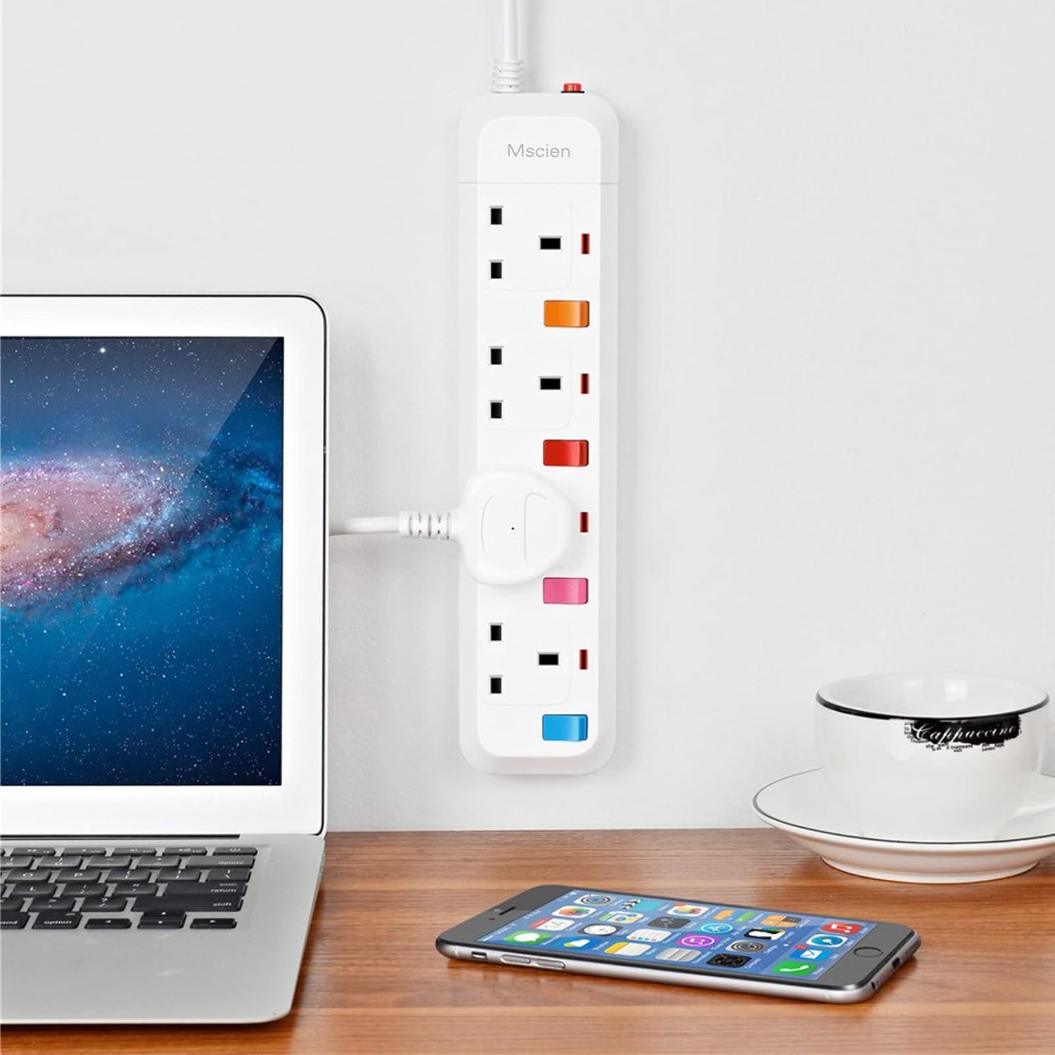Detalle 2 de 3M extension lead with 4 sockets UK