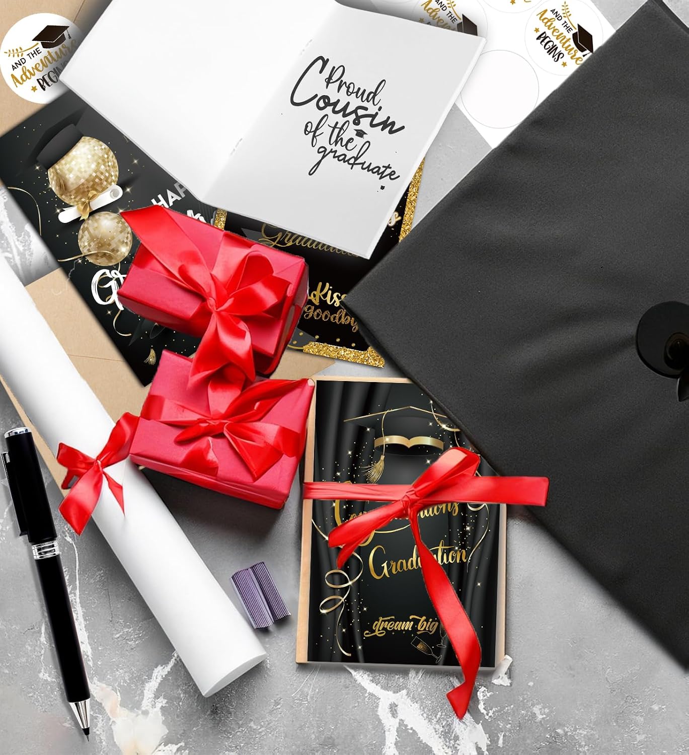 Thumbnail 4 de HSHFAMIIY Graduation Cards: 12 Black & Gold Congrats Cards with Envelopes (4 Designs) - Blank Inside