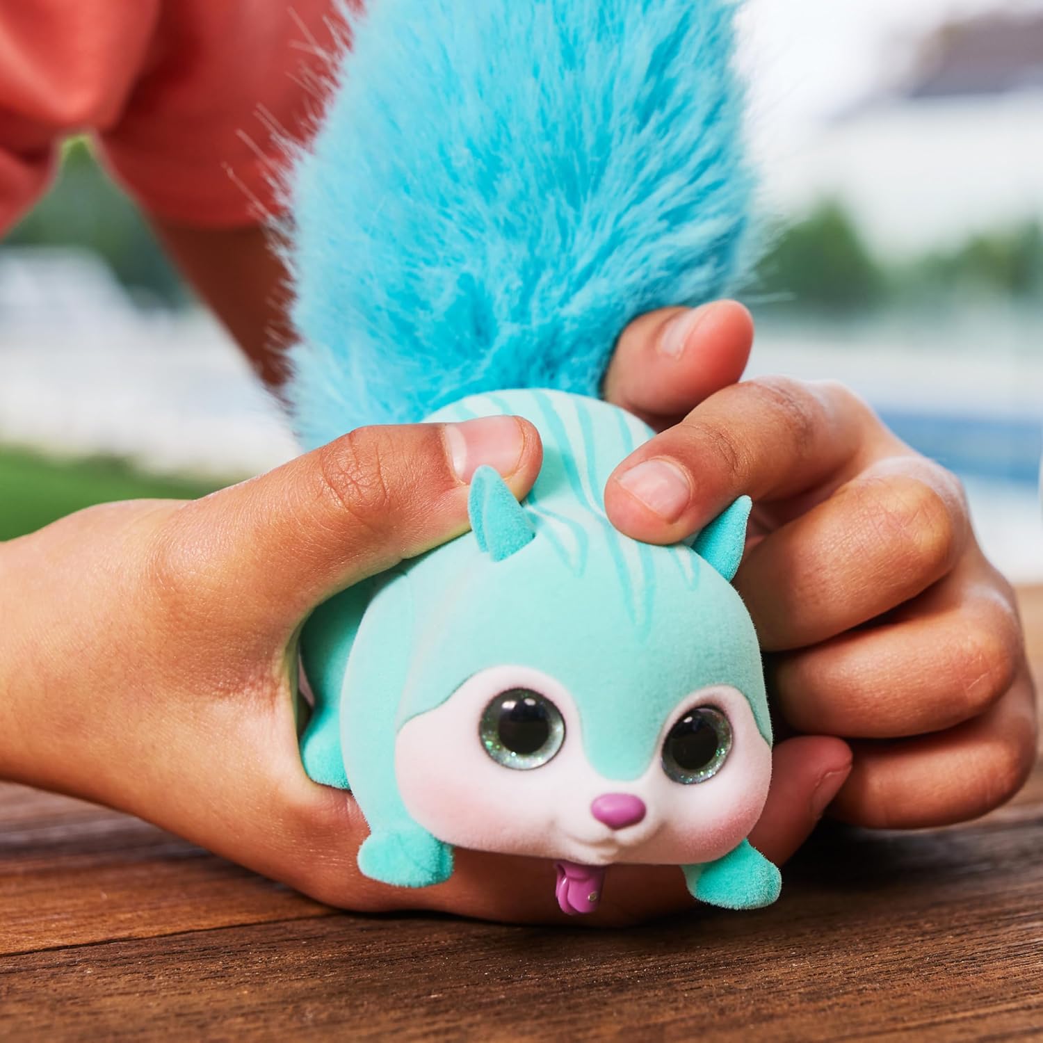 Detalle de Pets Alive 9565A Scurry'n Squirrel (Orange) – interaktywna wiewiórka