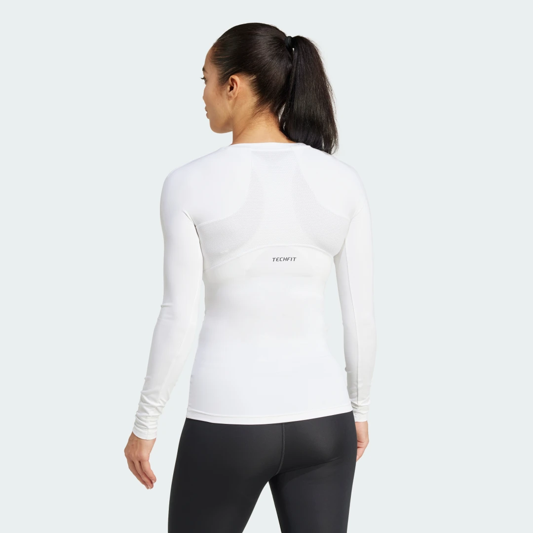 Detalle de Camiseta manga larga TECHFIT Training de Adidas