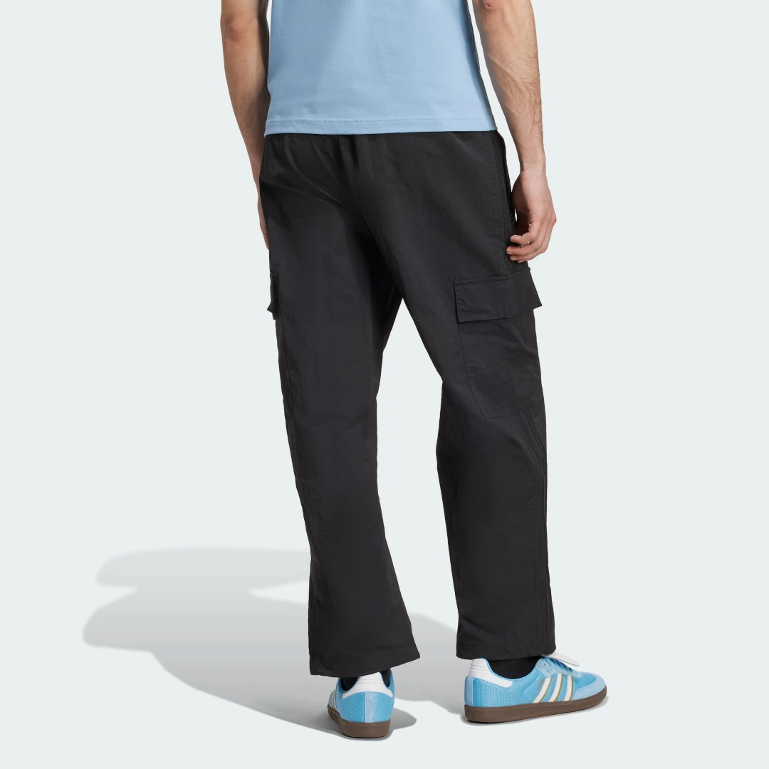 Thumbnail 1 de Pantalón Cargo Adicolor Classics 3 bandas de Adidas — estilo clásico y funcionalidad