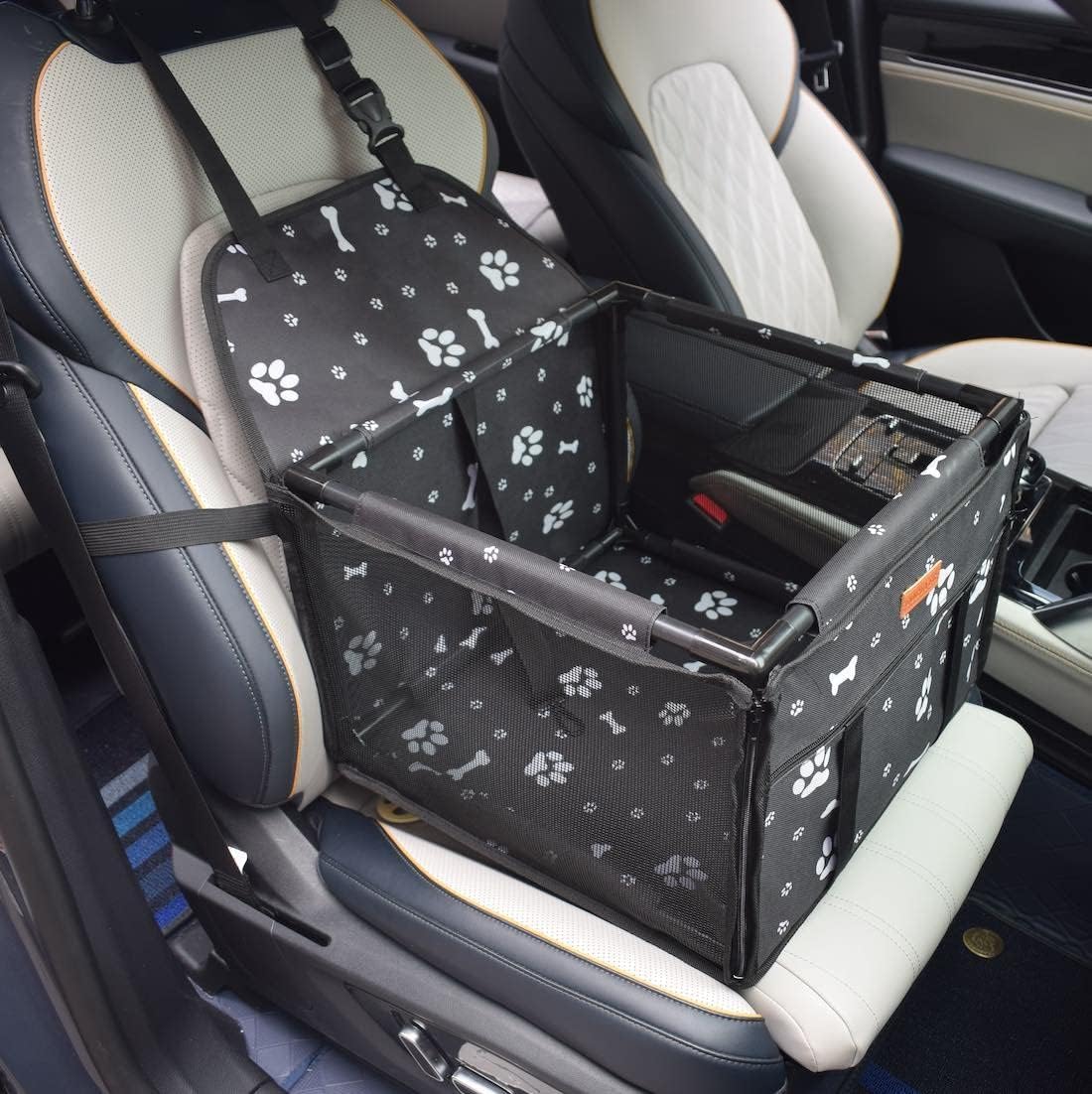 Detalle 2 de GoBuyer Waterproof Pet Dog Car Seat Booster (Grey) 50x40cm with Seat Belt Harness
