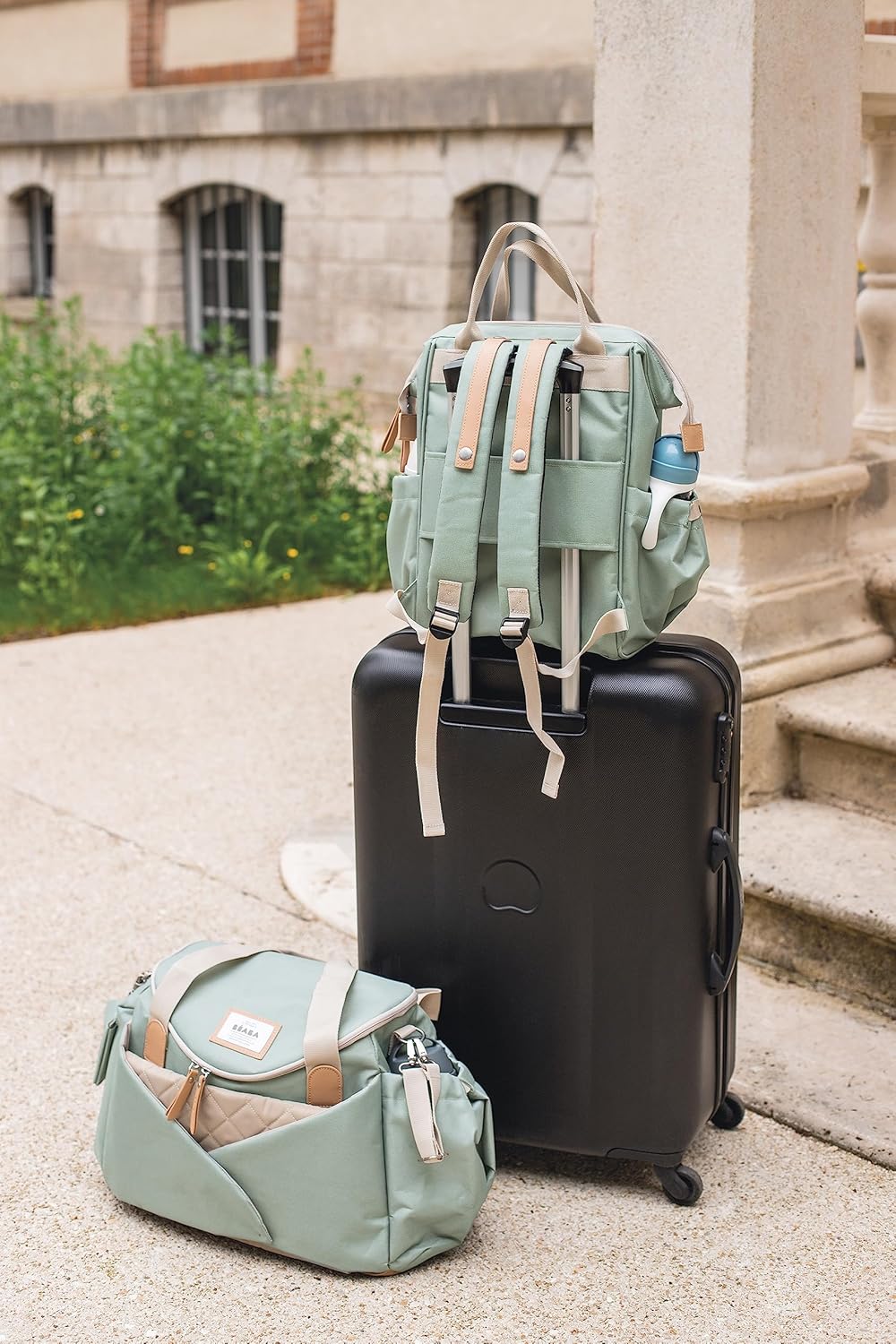 Thumbnail 5 de Béaba sac à dos à langer grande capacité avec tapis à langer et poches isothermes – vert sauge