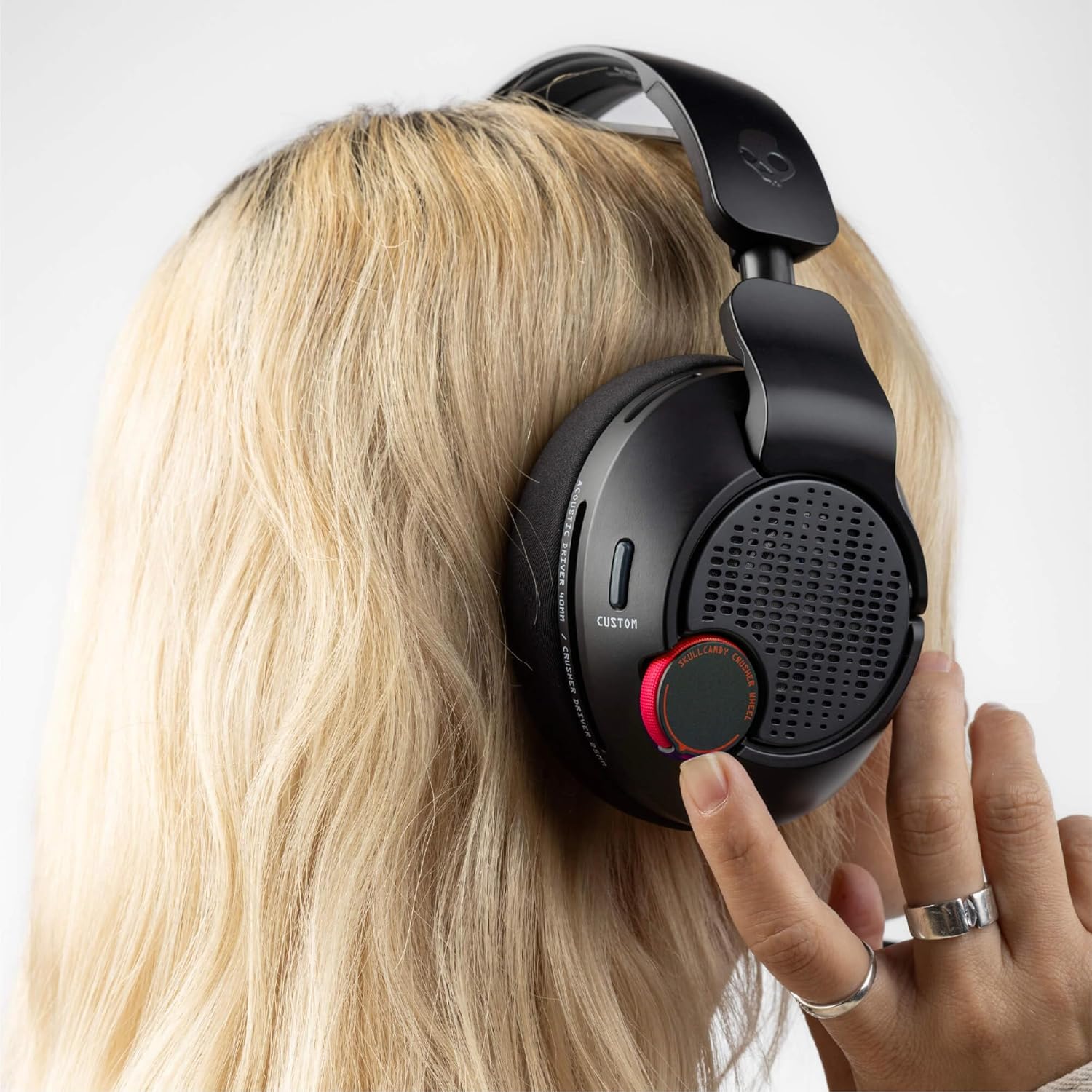 Thumbnail 6 de Skullcandy Crusher PLYR 720 Wireless Gaming-Headset (THX Spatial Audio, kabellose 25 ms, abnehmbares Mikrofon) – Digi-Black