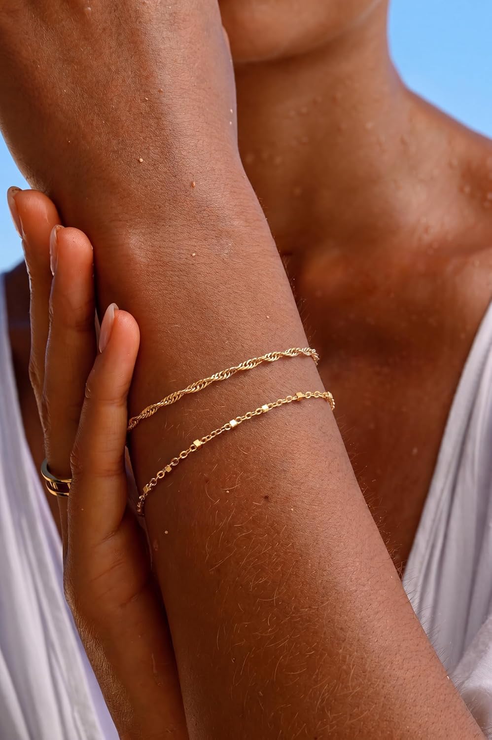 Detalle 2 de Moodear Bracelets, 14K Gold-Plated Brass