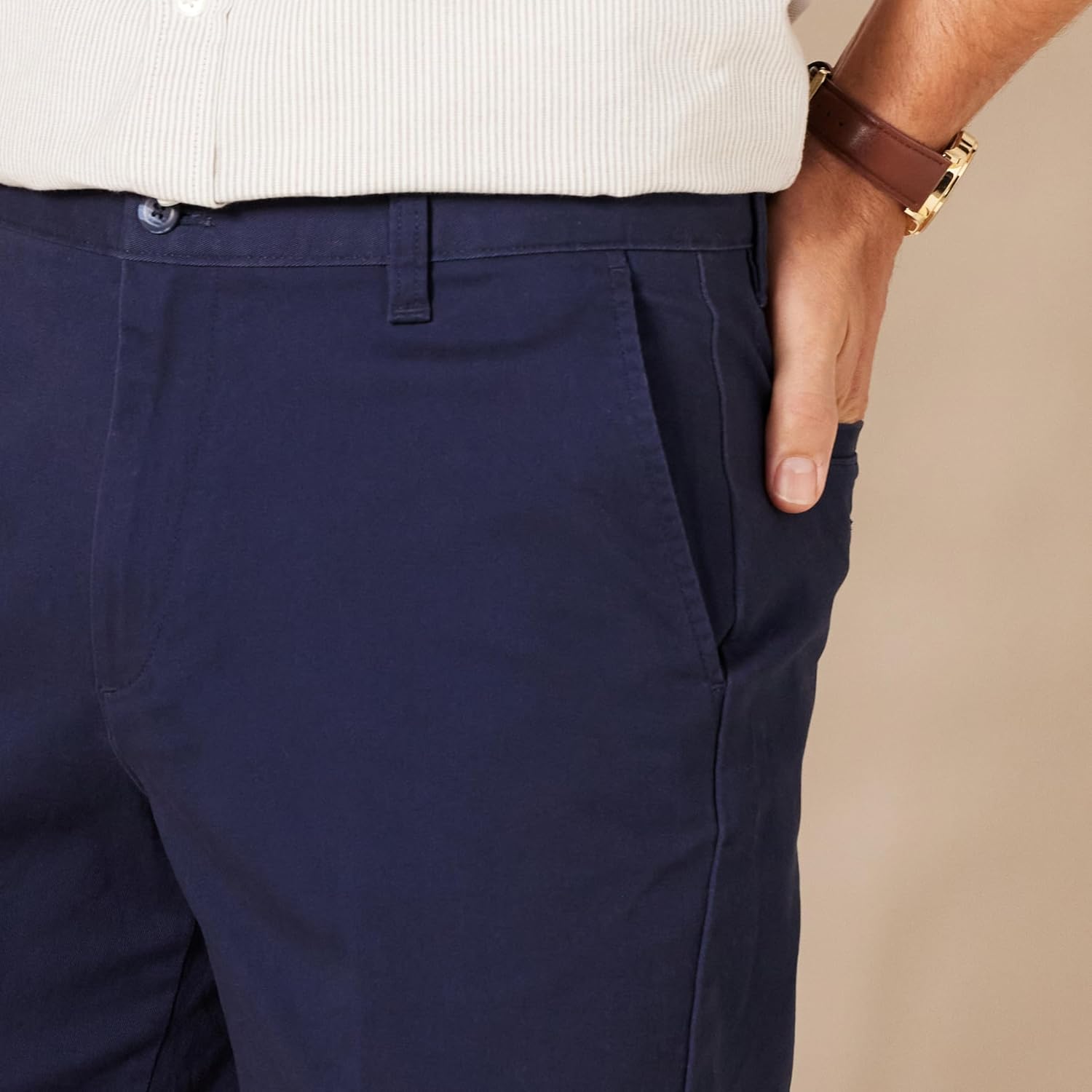 Thumbnail 3 de Amazon Essentials Men’s Slim-Fit 7" Stretch Chino Shorts (Navy), 33W