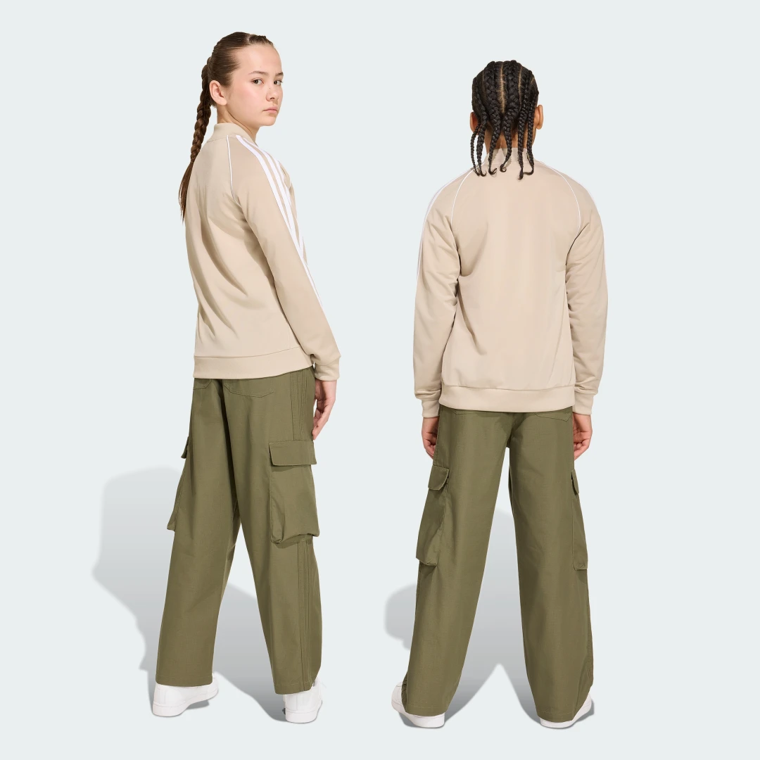 Detalle 2 de PANTALÓN CARGO OVERSIZED RIPSTOP de Adidas – color Verde