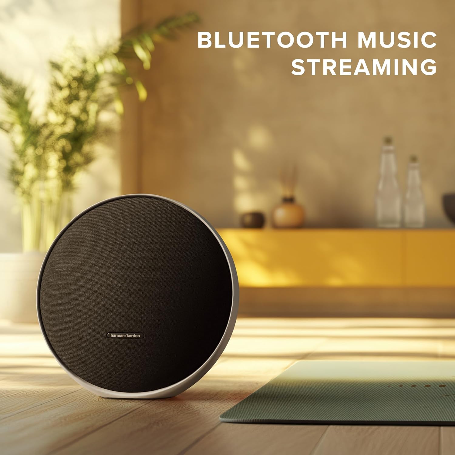 Detalle 2 de Harman Kardon Onyx Studio 9 portable Bluetooth speaker with Auracast multi-speaker pairing (grey)