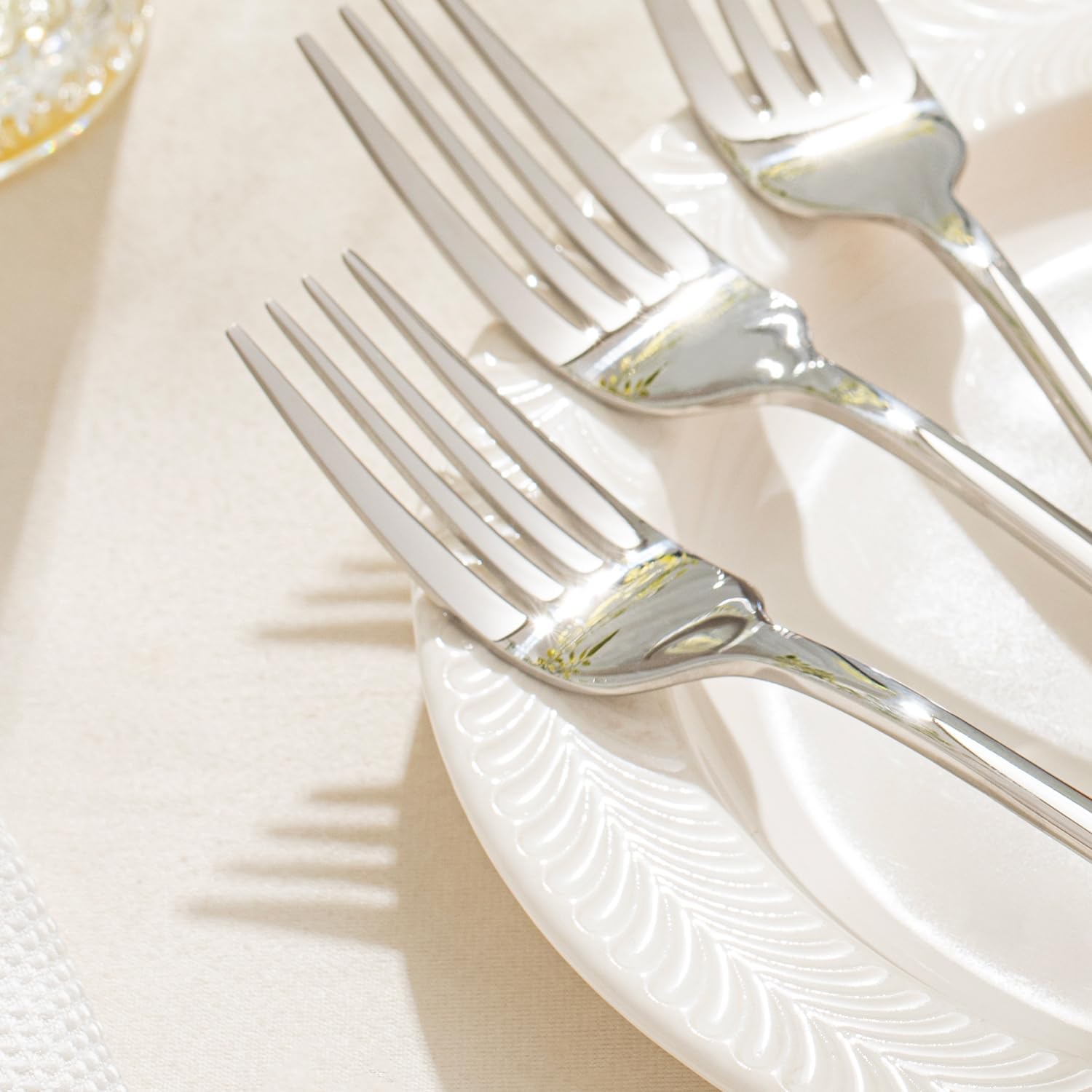 Detalle de KINGSTONE 12-Piece Dinner Forks Set in 18/10 Stainless Steel