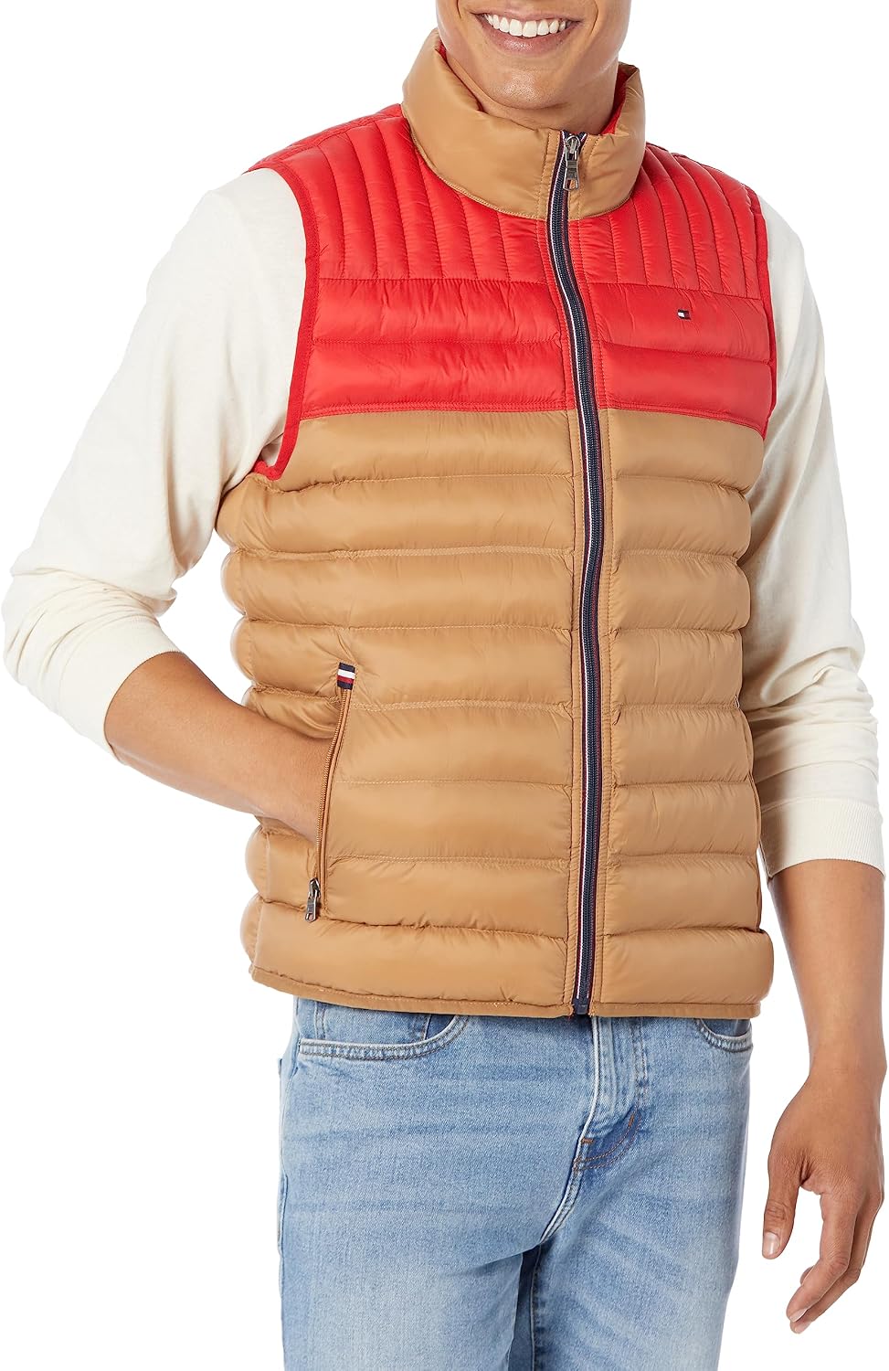 Detalle 2 de Tommy Hilfiger Men's Lightweight Packable Puffer Vest