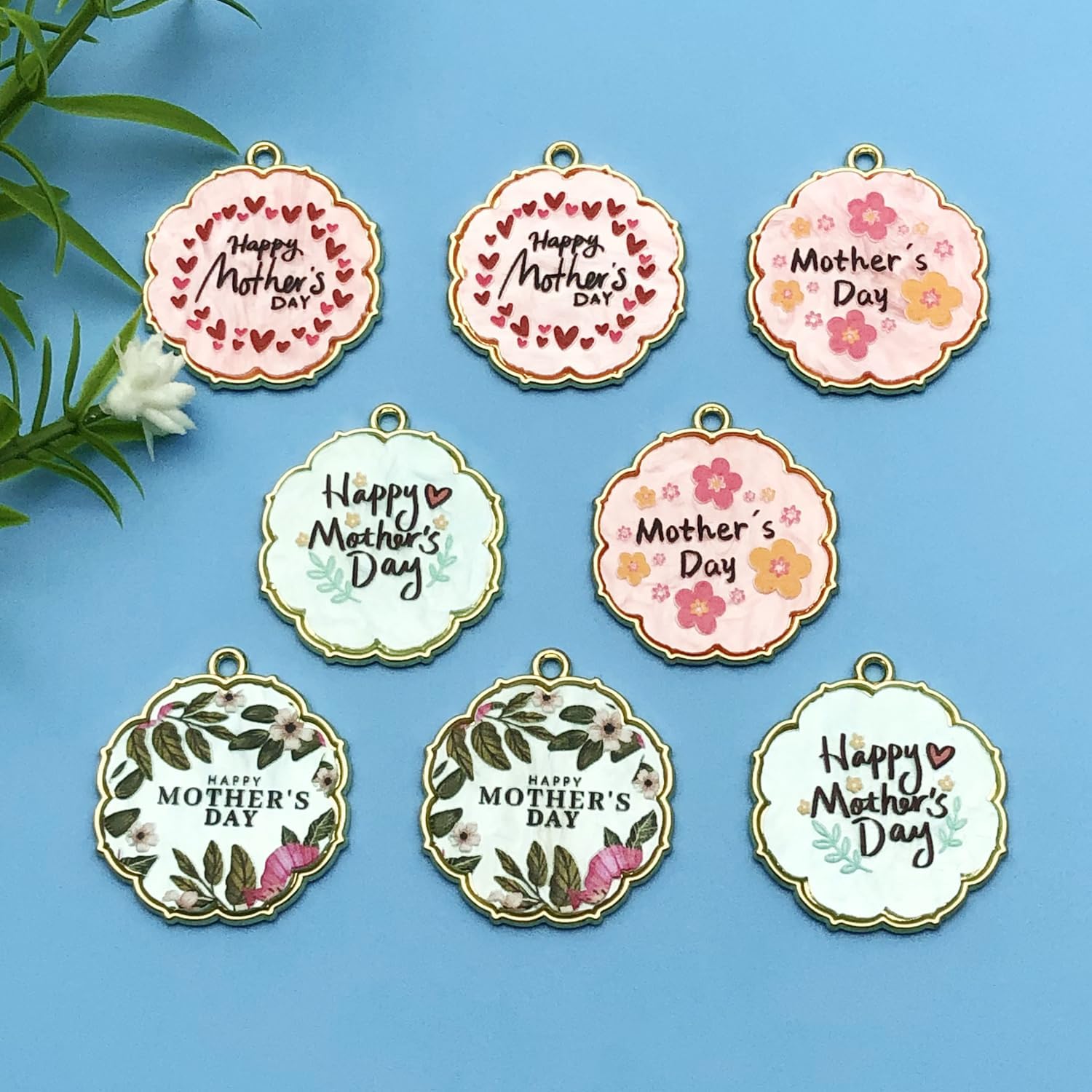 Detalle 2 de Youdiyla Jewelry Charms, 8-Piece Set