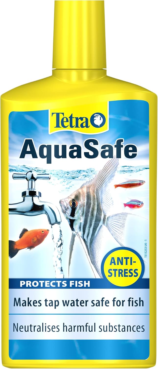 Detalle 2 de Tetra AquaSafe Tap Water Treatment 250ml: Safe, Healthy Water for Fish and Plants